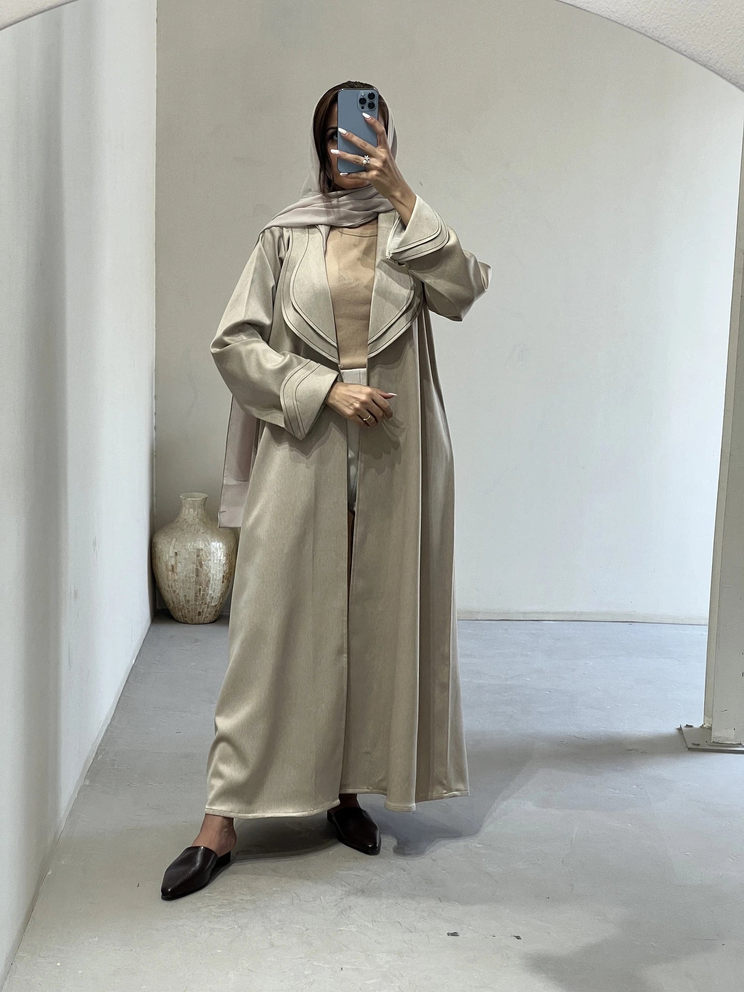 549 Abaya with Sheilla