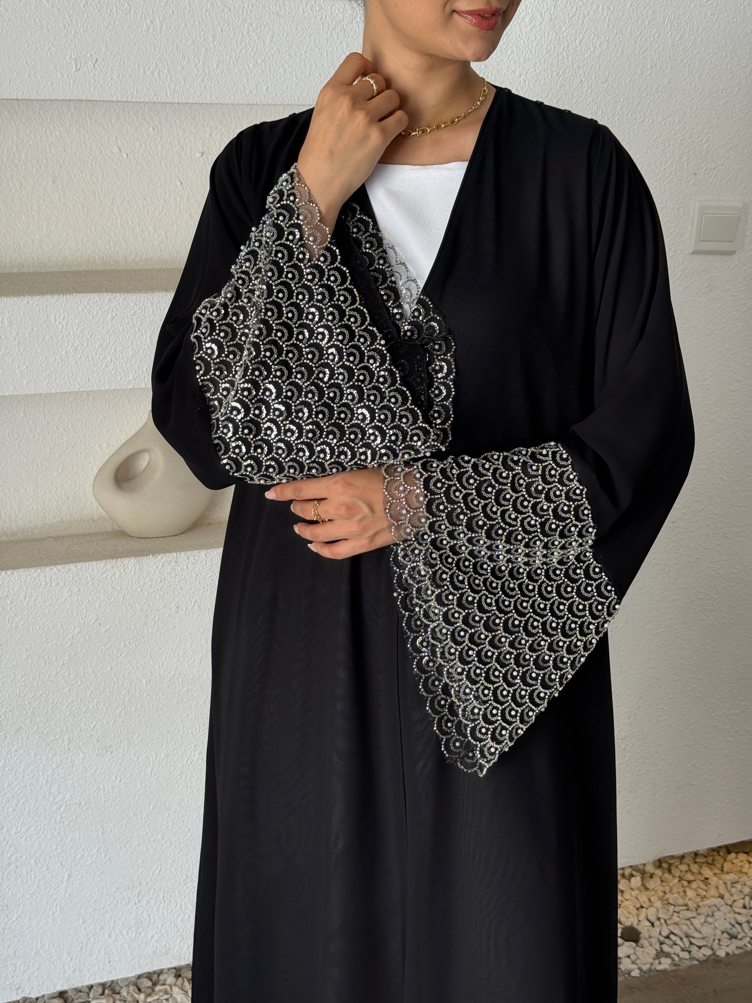 MIRAN Black Tule Abaya