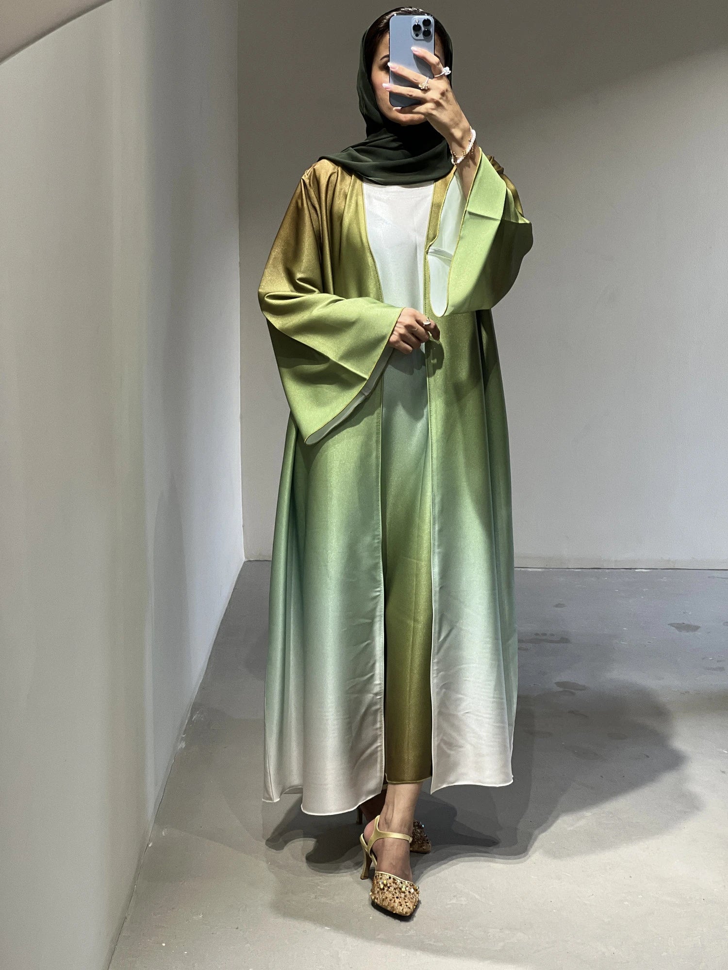 454 Multicolor Fade Abaya