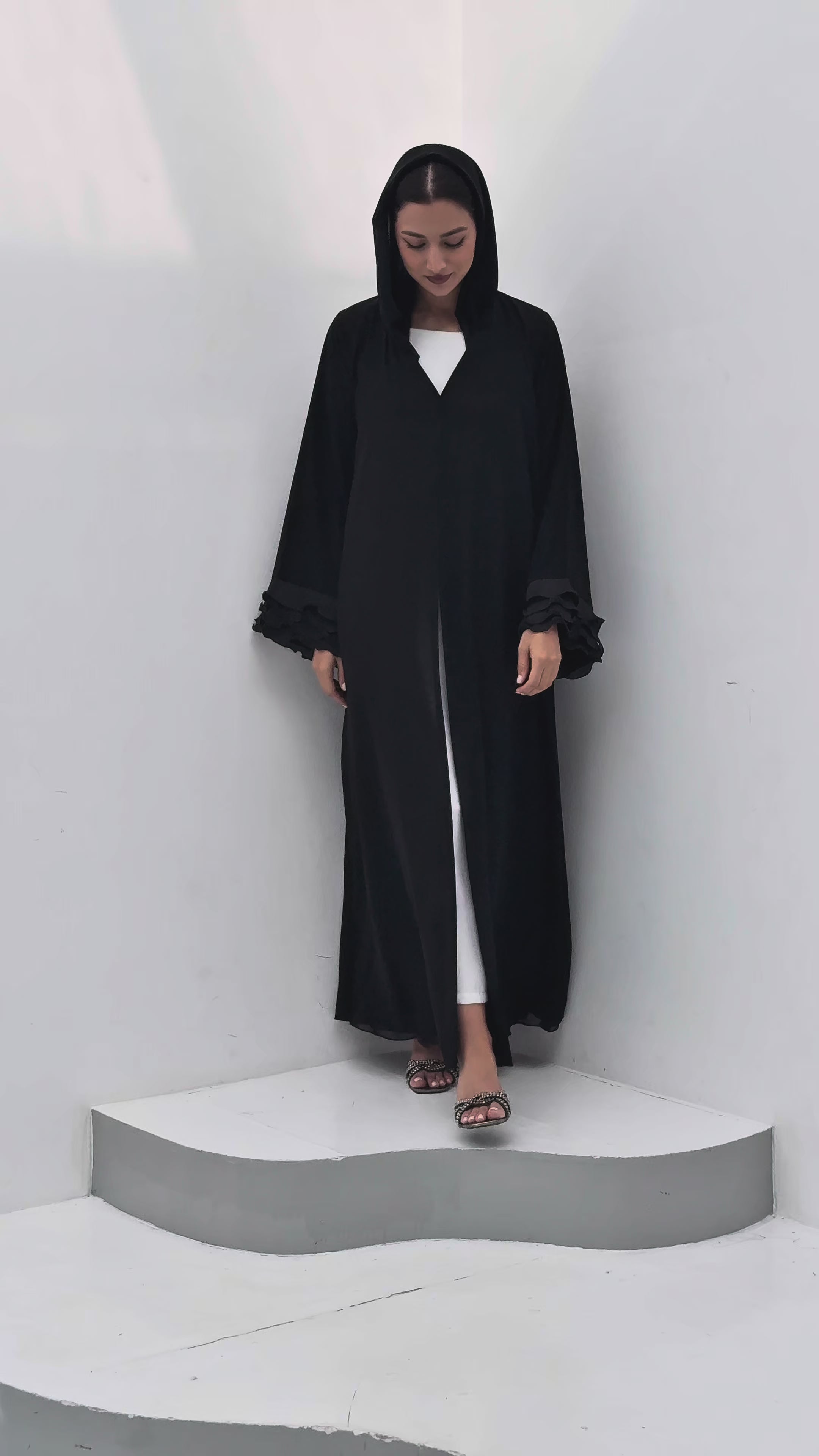 Leil Abaya