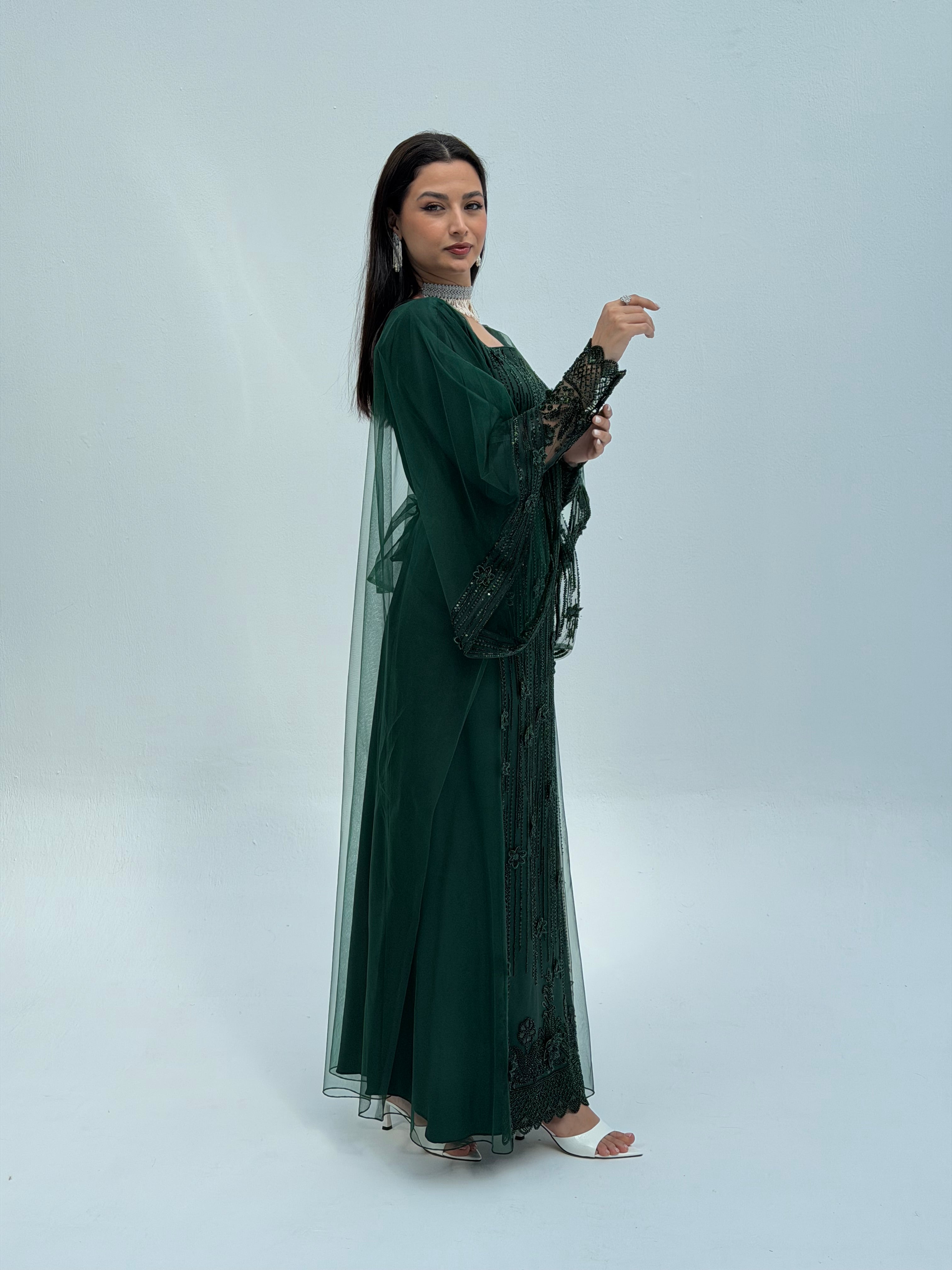 Latifa ( Thob Emarati )