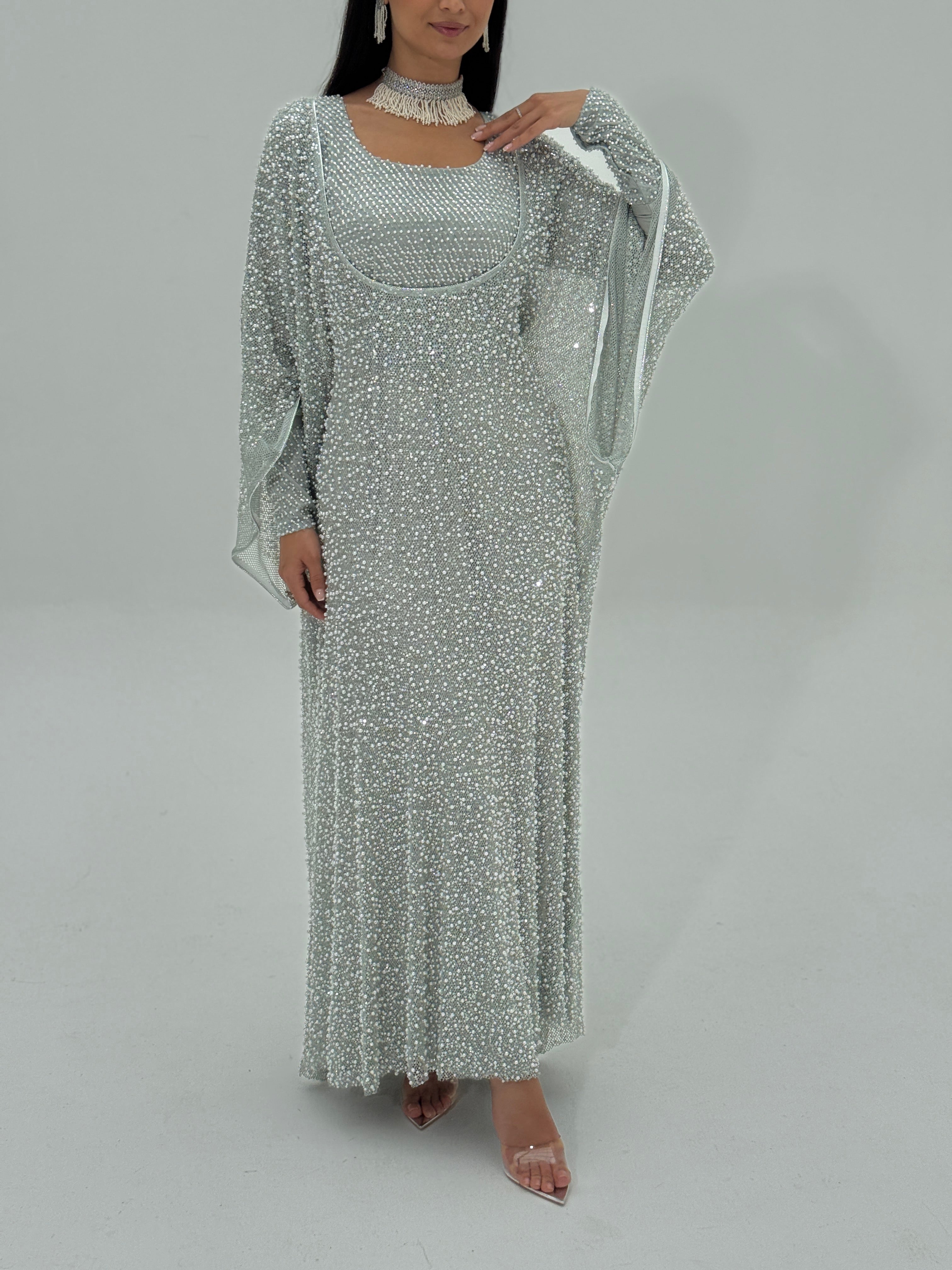 Sukoon  ( Emarati Thob) ثوب الاماراتي