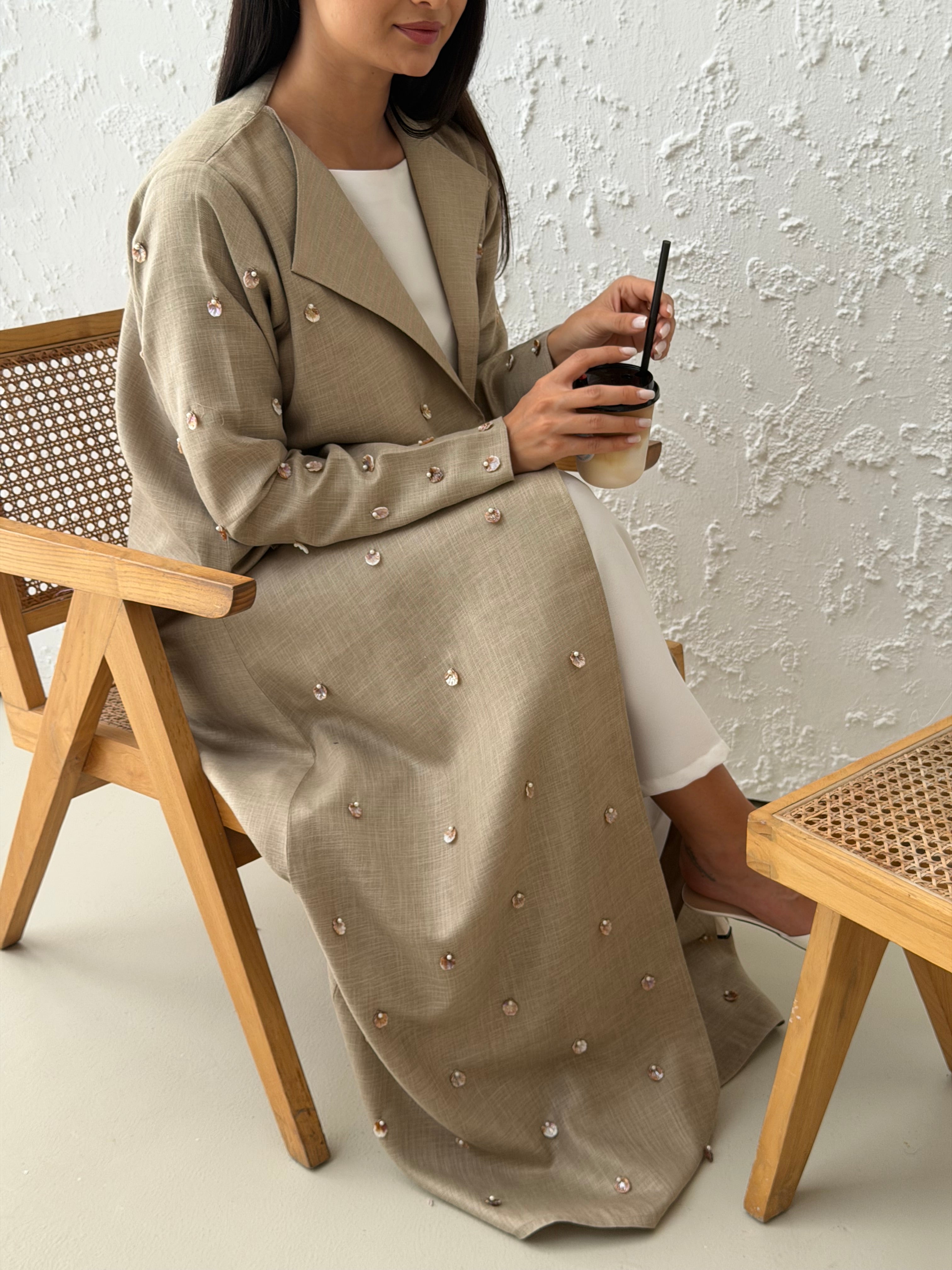 Pearla ( Abaya with Sheila )