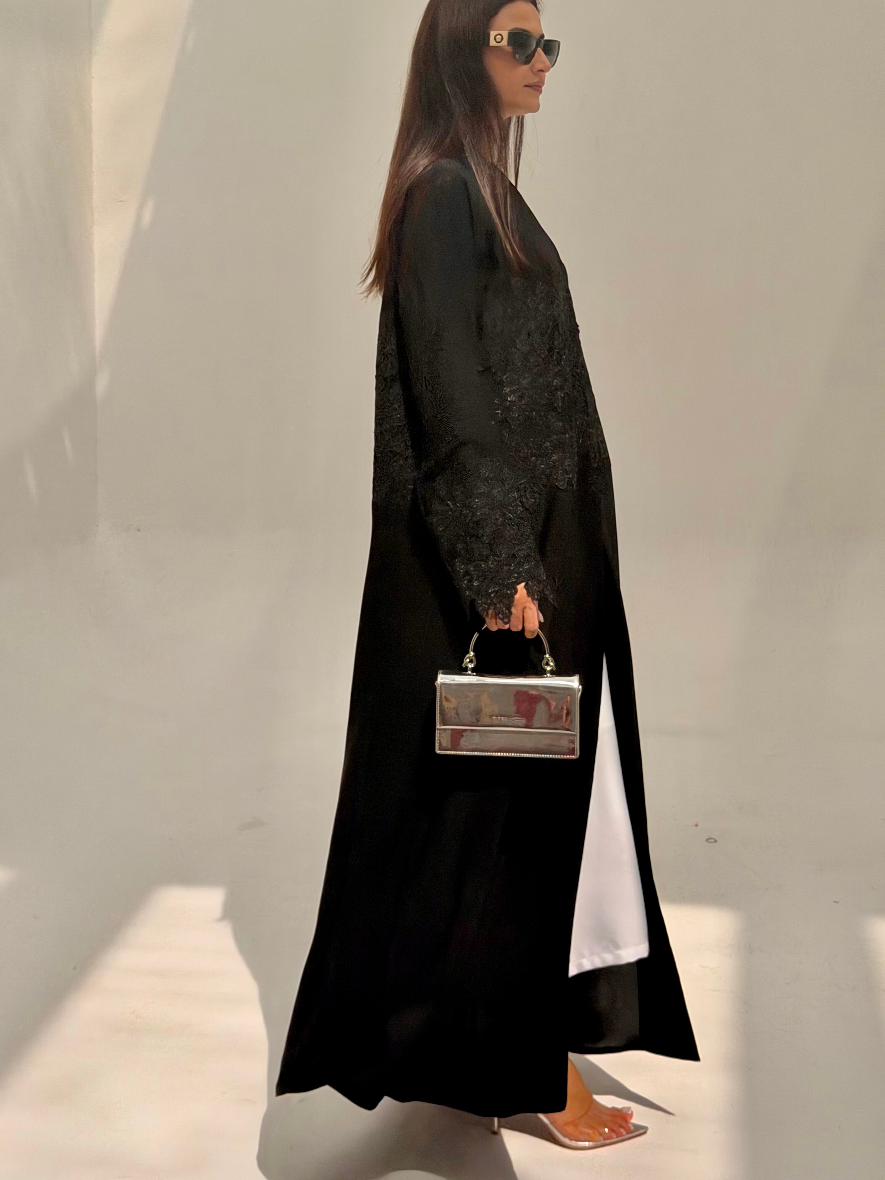 Bloom ( Abaya with Sheila )