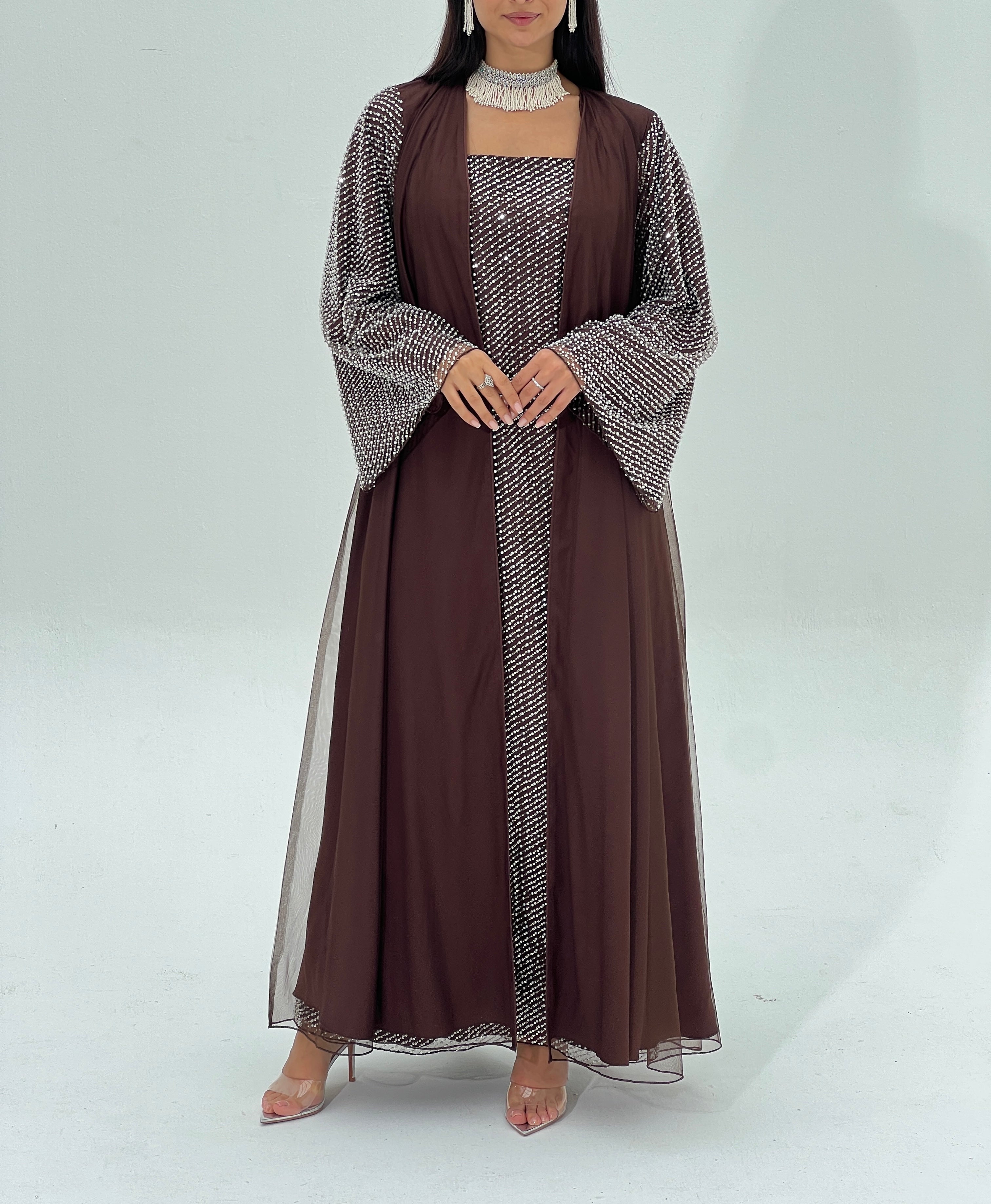 Leila Abaya with inner dress & sheila
