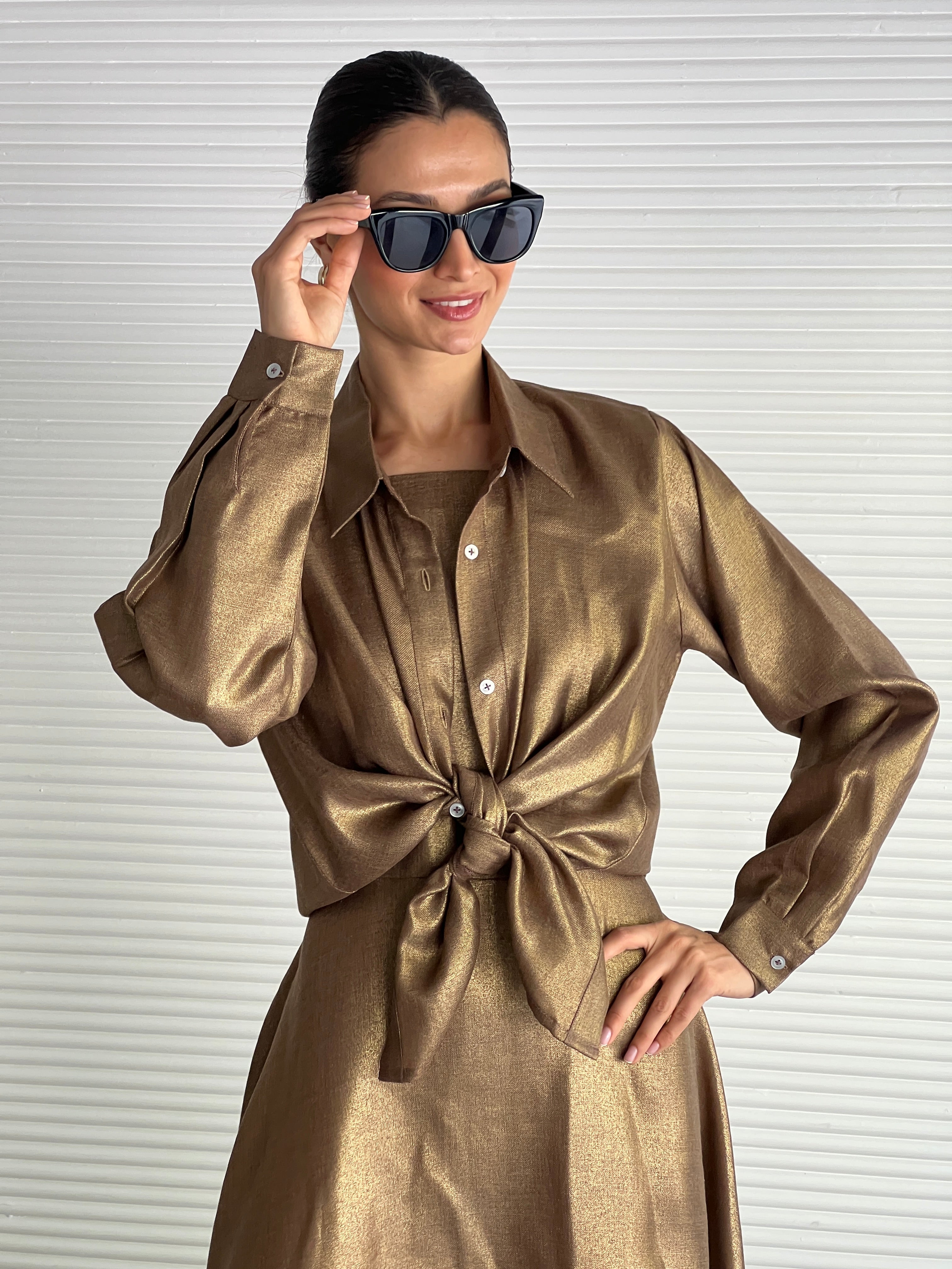 586 Dress & Blouse