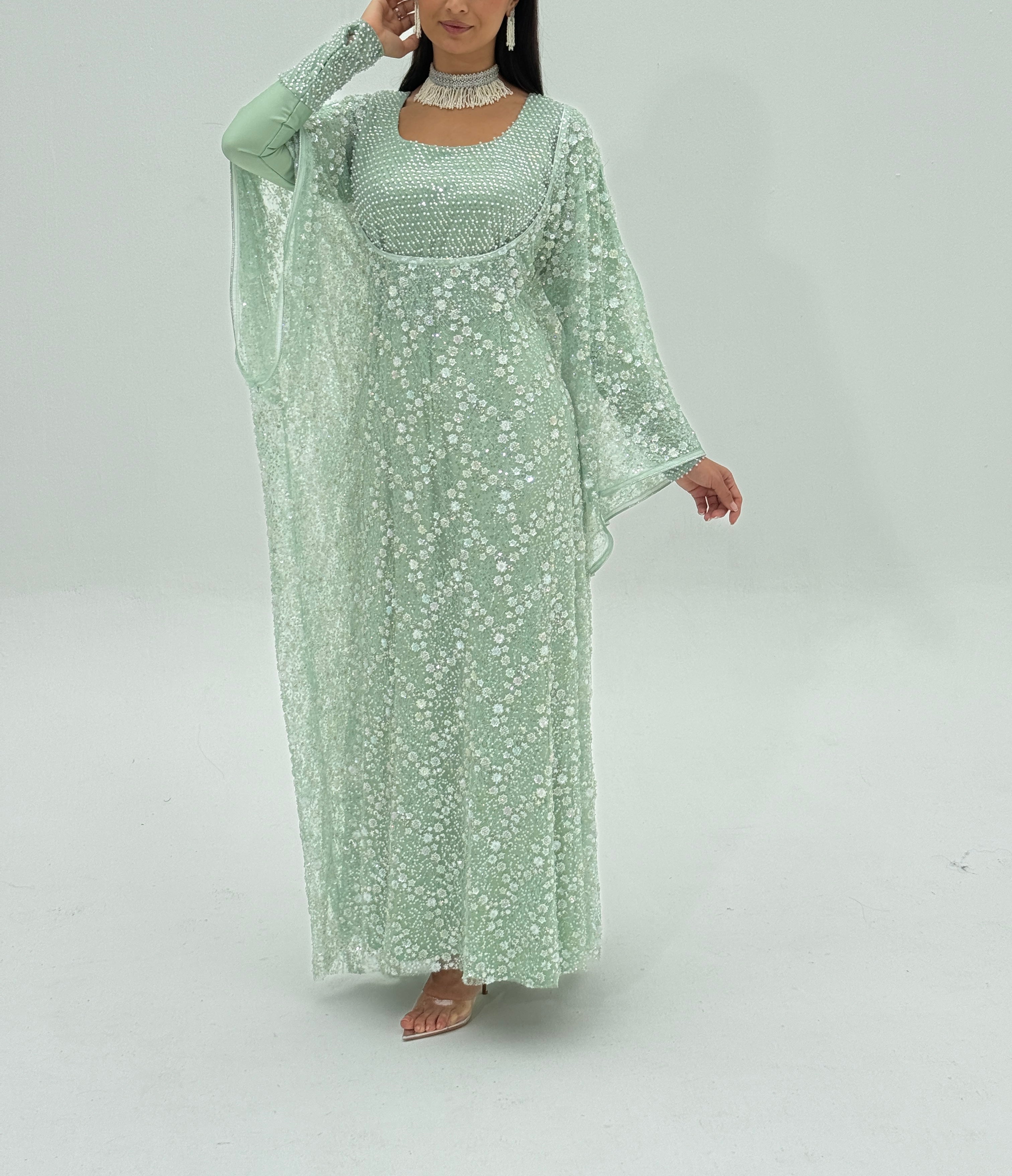 Layaly  Emarati Thob /ثوب اماراتي