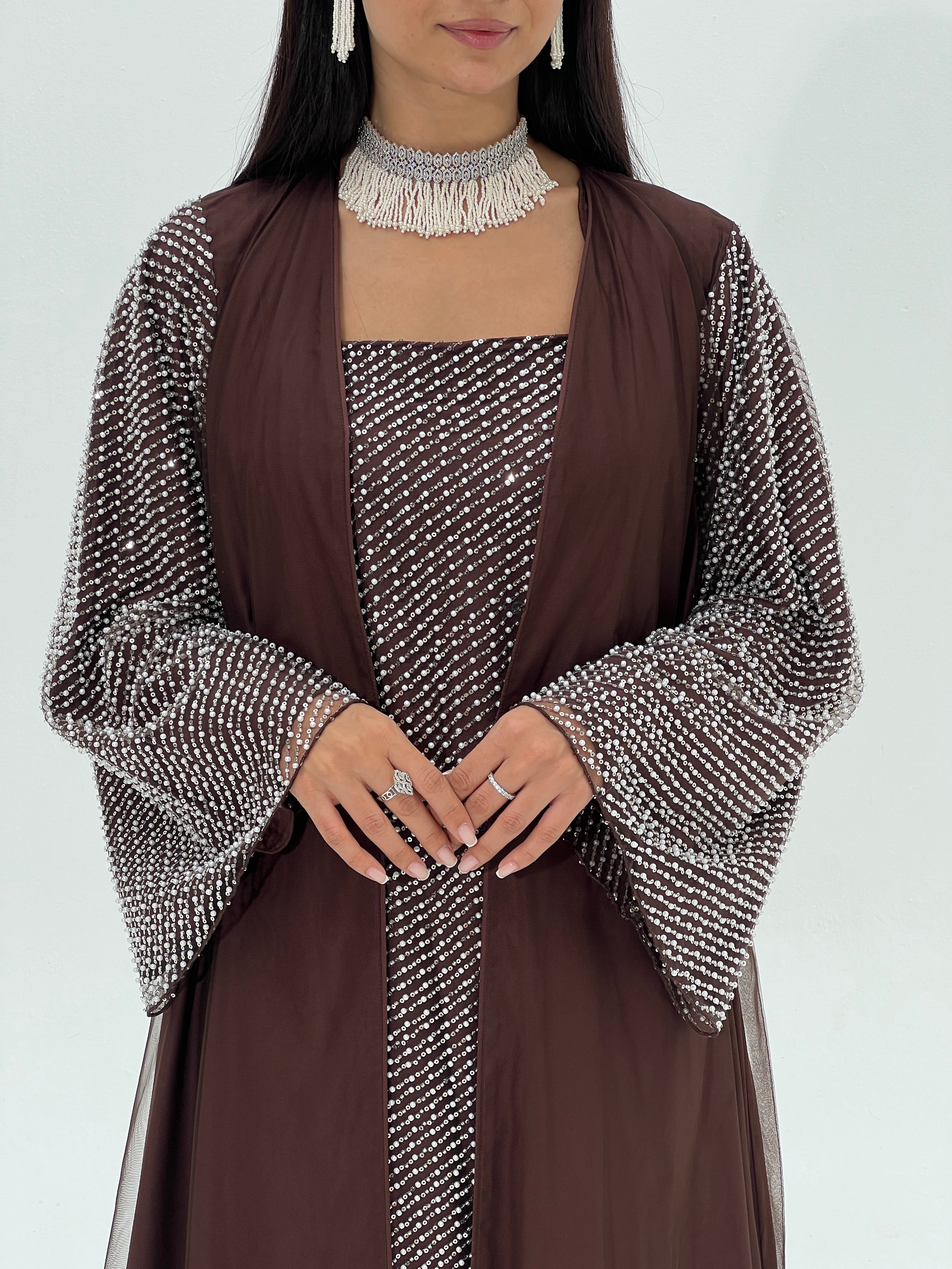 Leila Abaya with inner dress & sheila