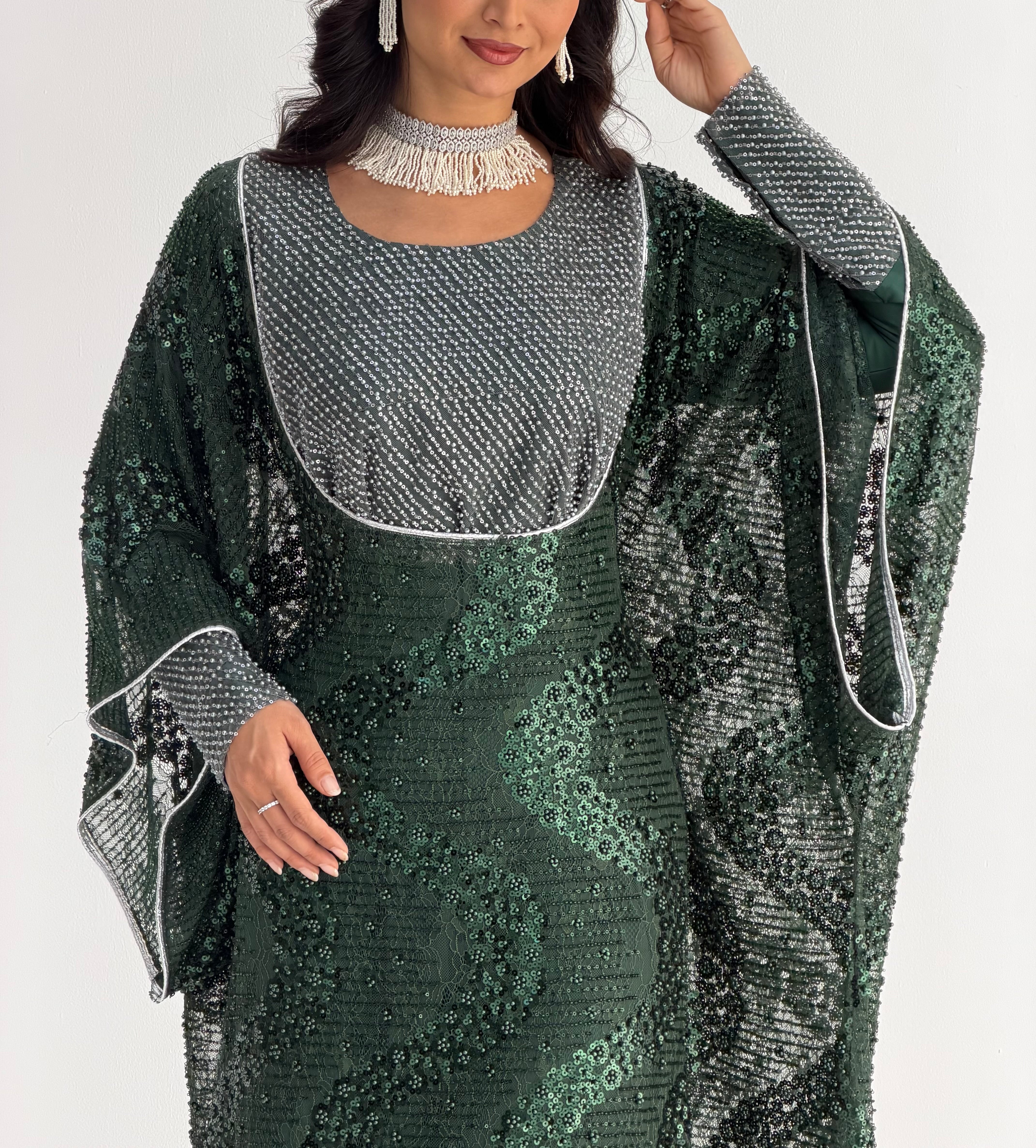 Layaly  Emarati Thob / ثوب اماراتي