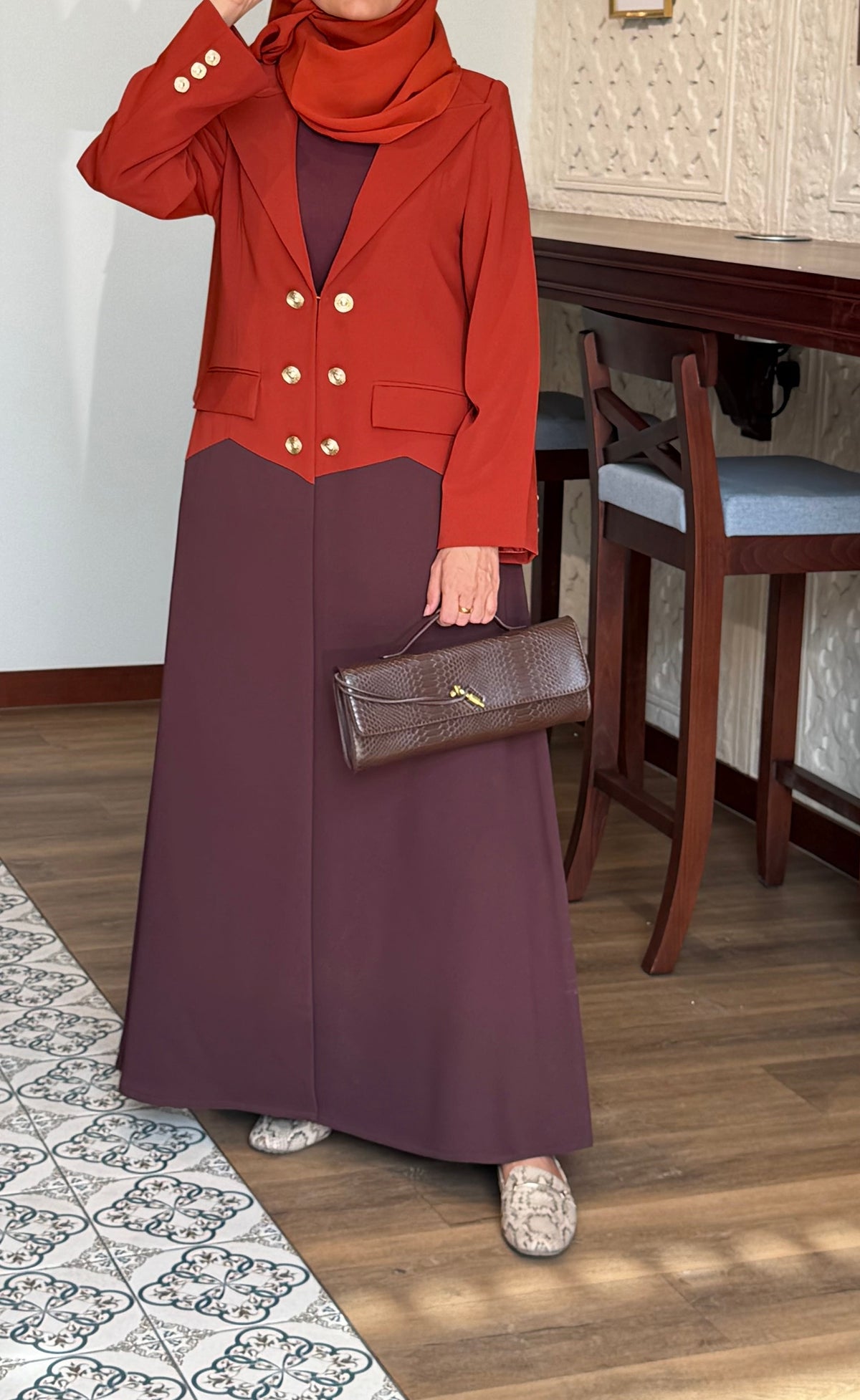 Monroe ( Abaya with Sheila )