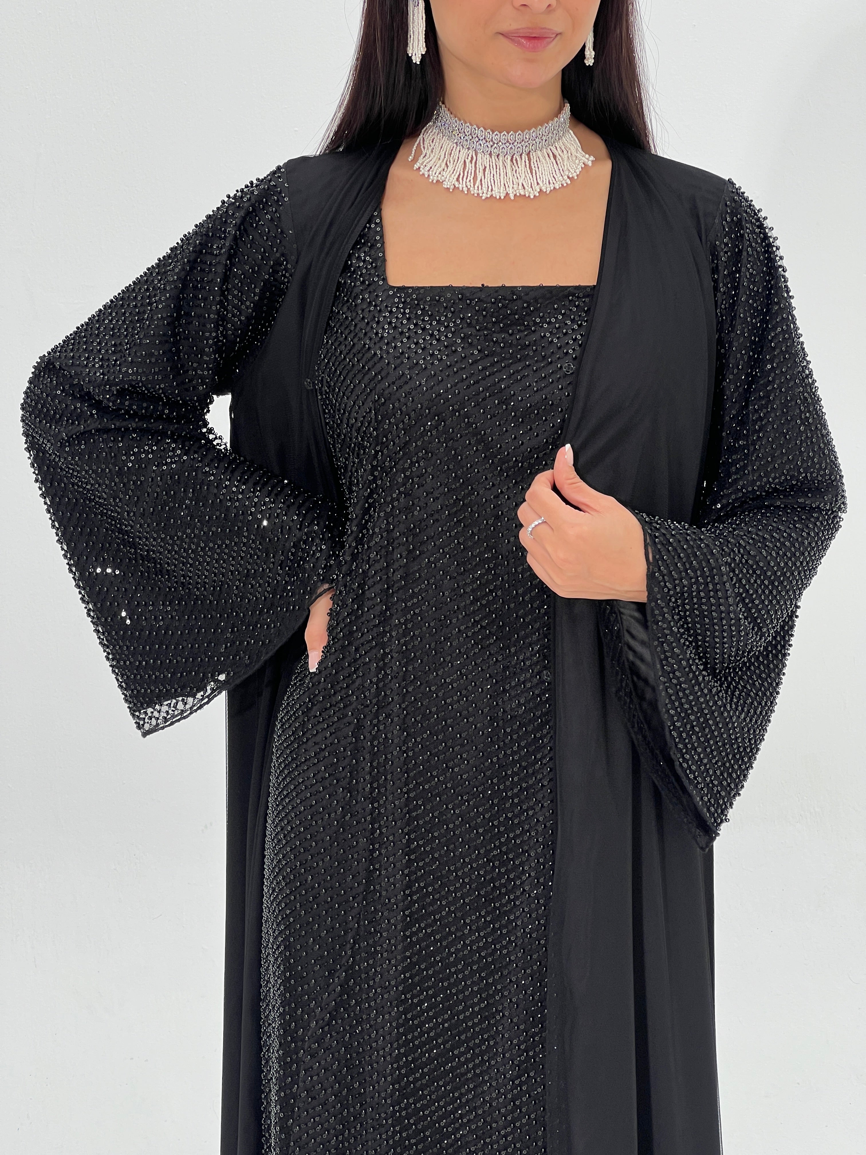 Leila Abaya with inner dress & sheila