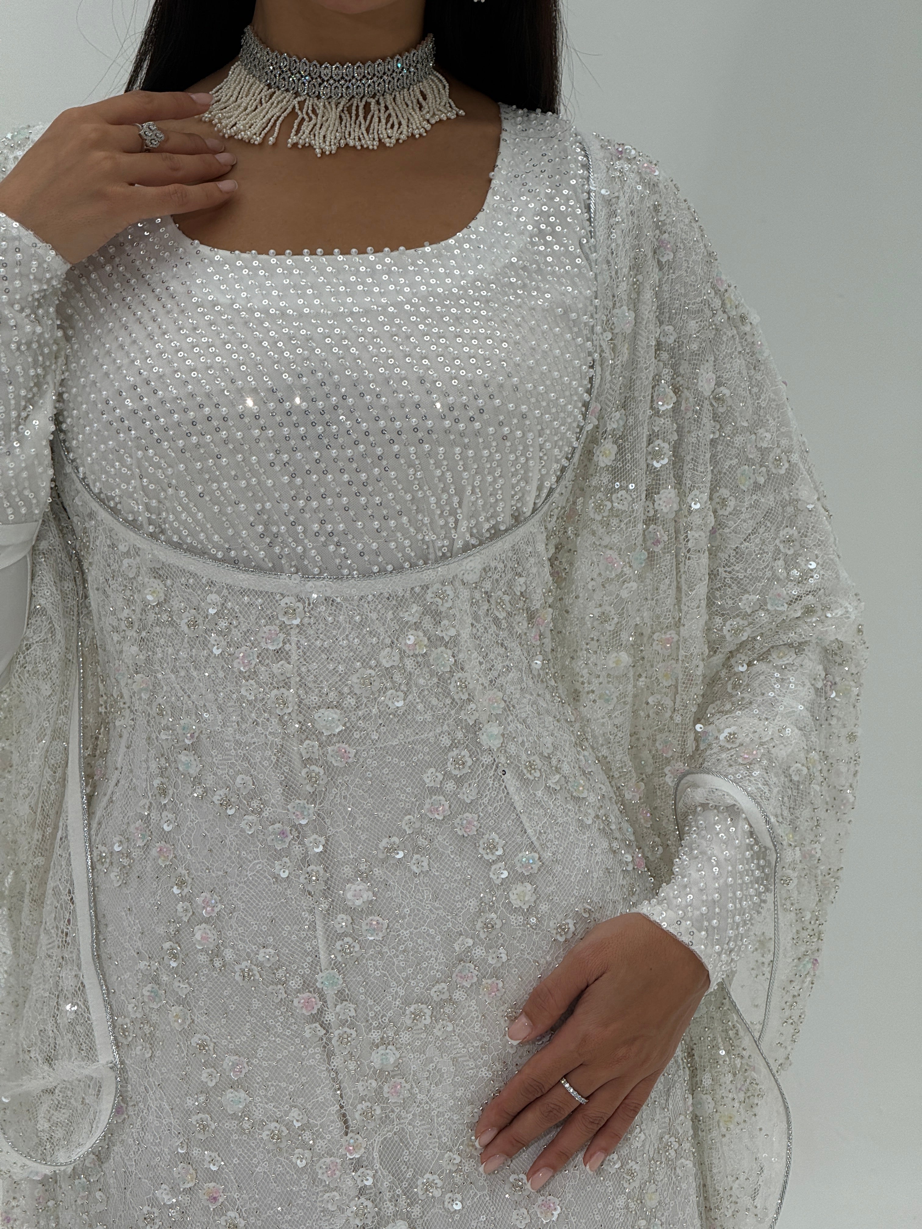 Layaly  Emarati Thob /ثوب اماراتي