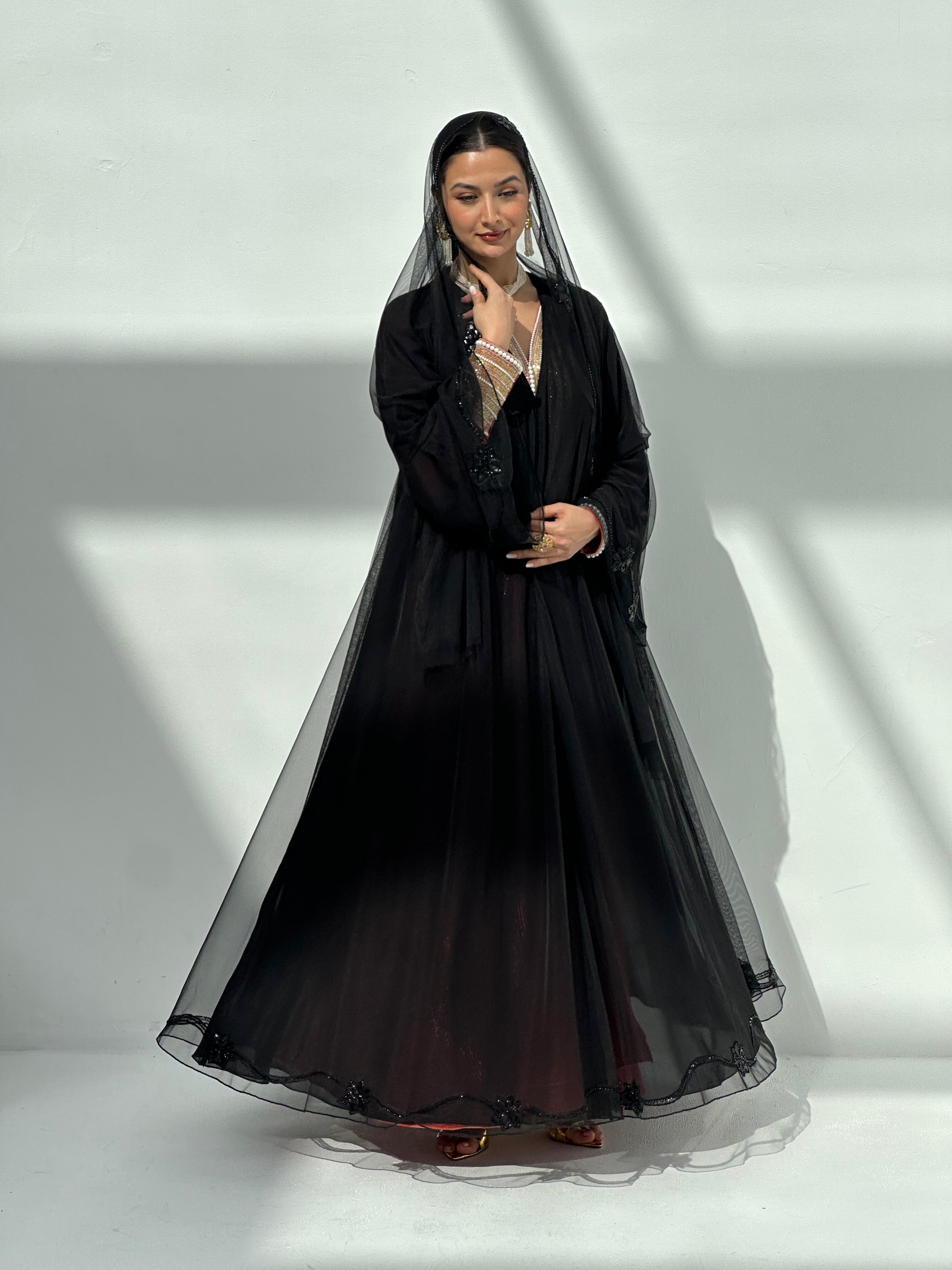MARYAM ( Abaya with sheila )