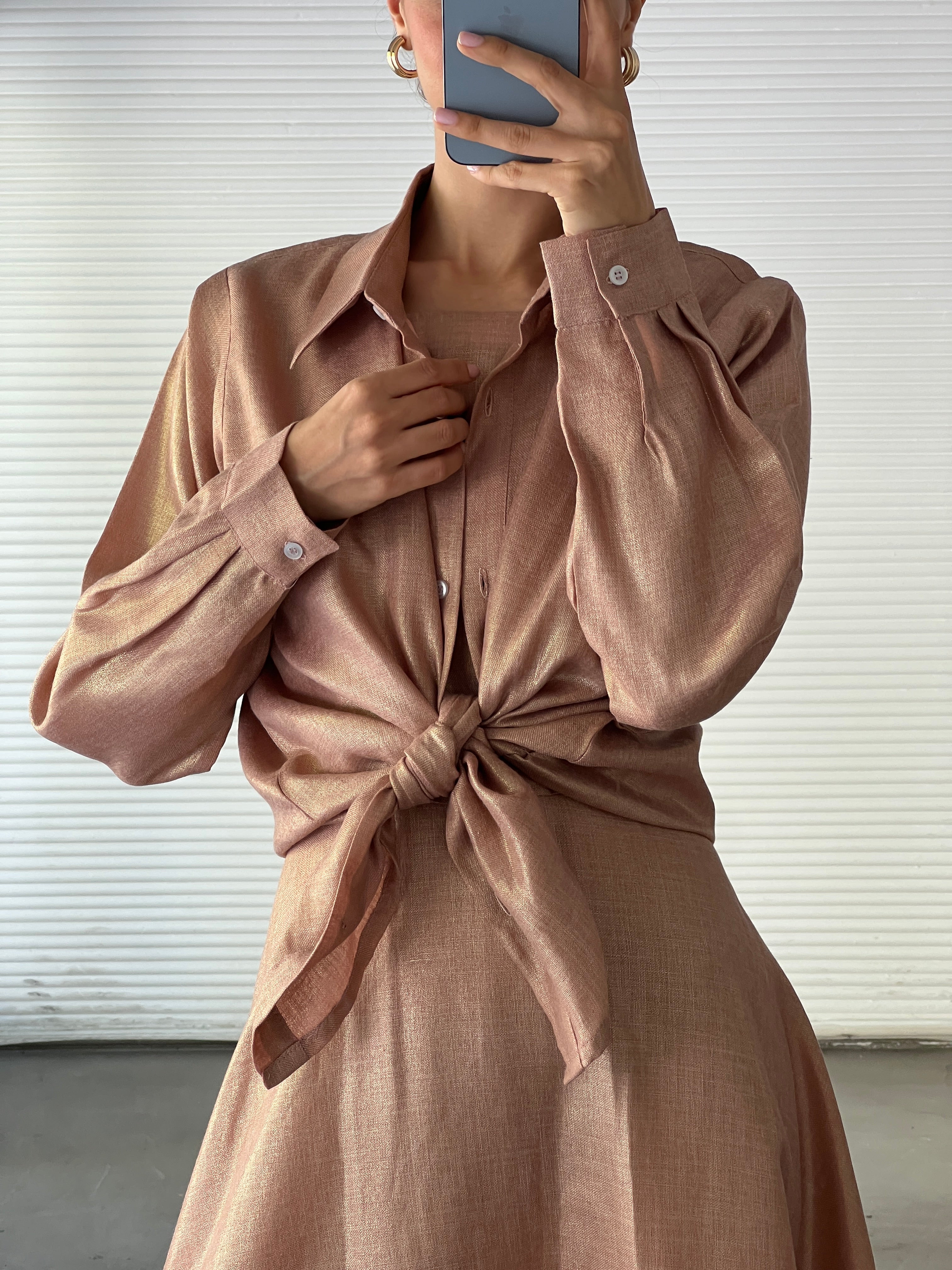 586 Dress & Blouse