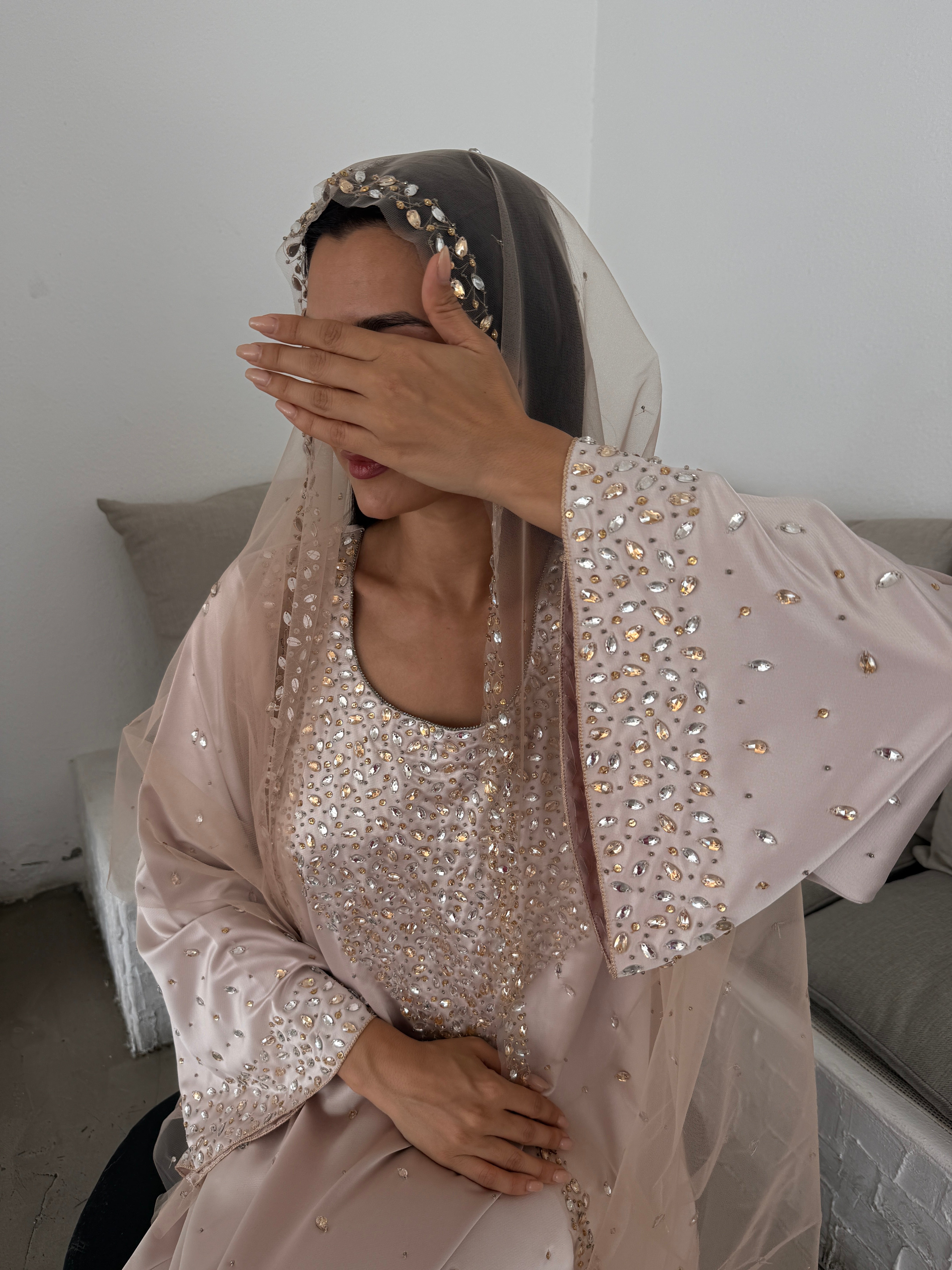 401 - Contessa Collection