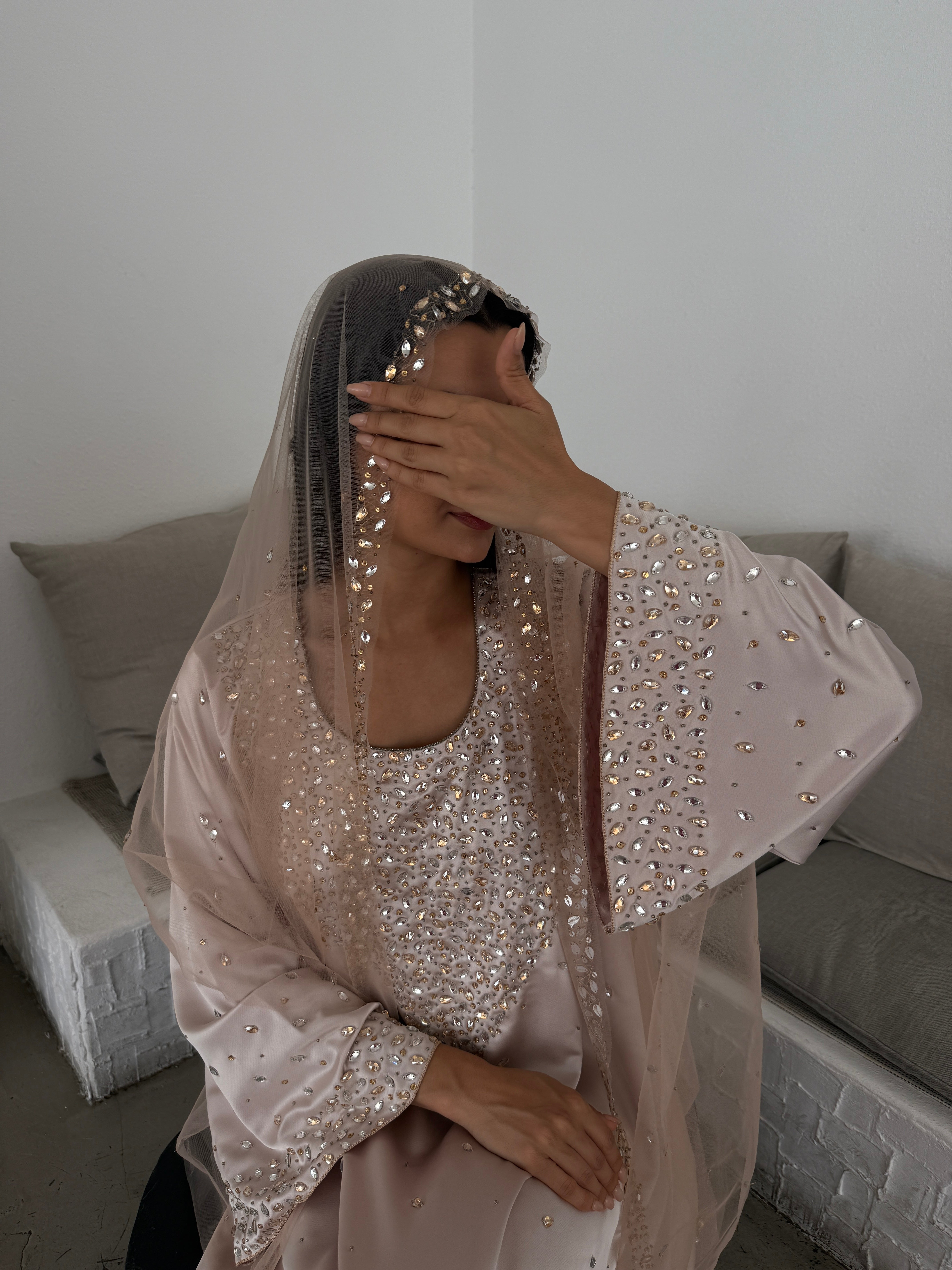 401 - Contessa Collection