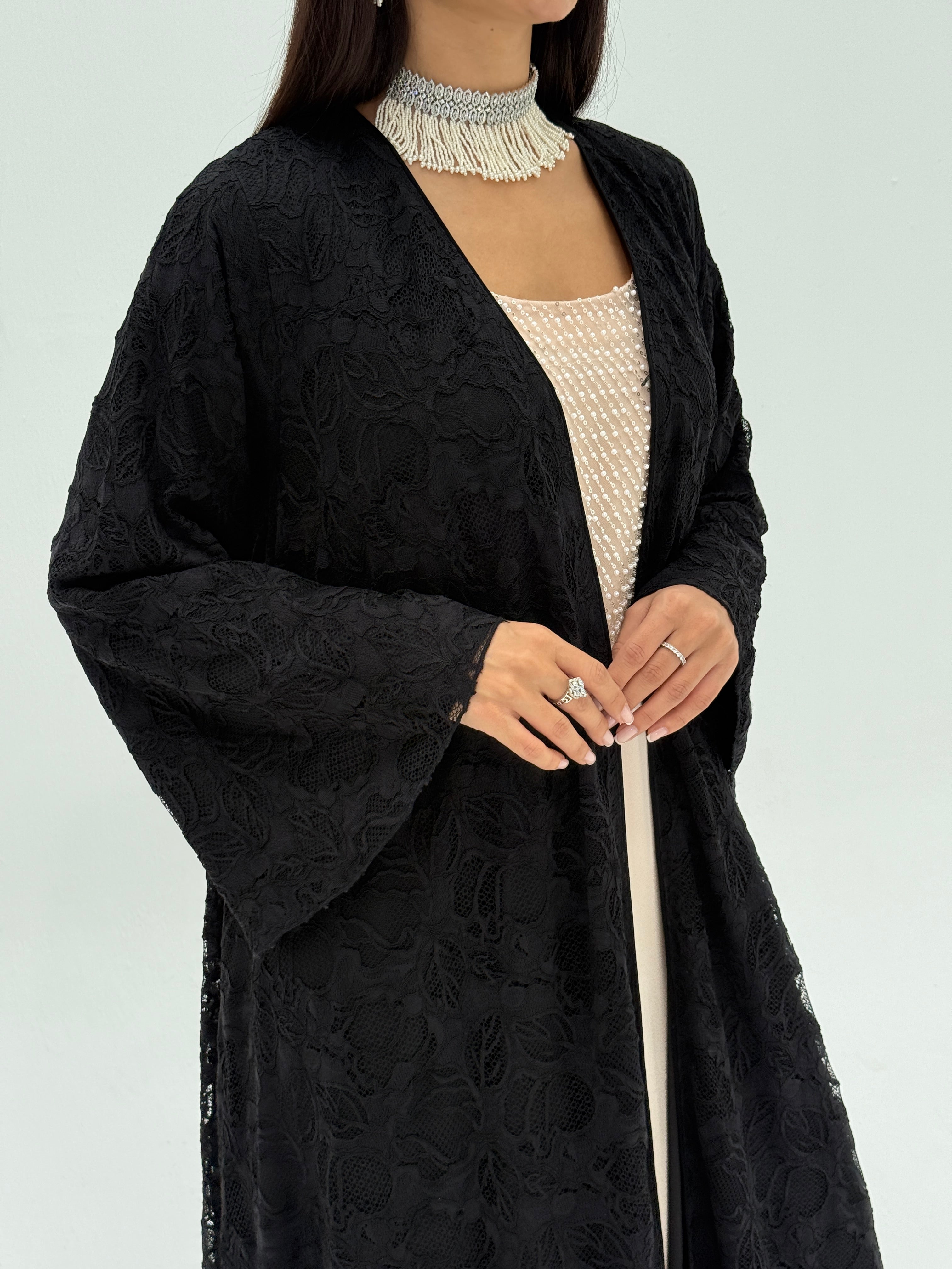 Hooriya ( Abaya with sheila )