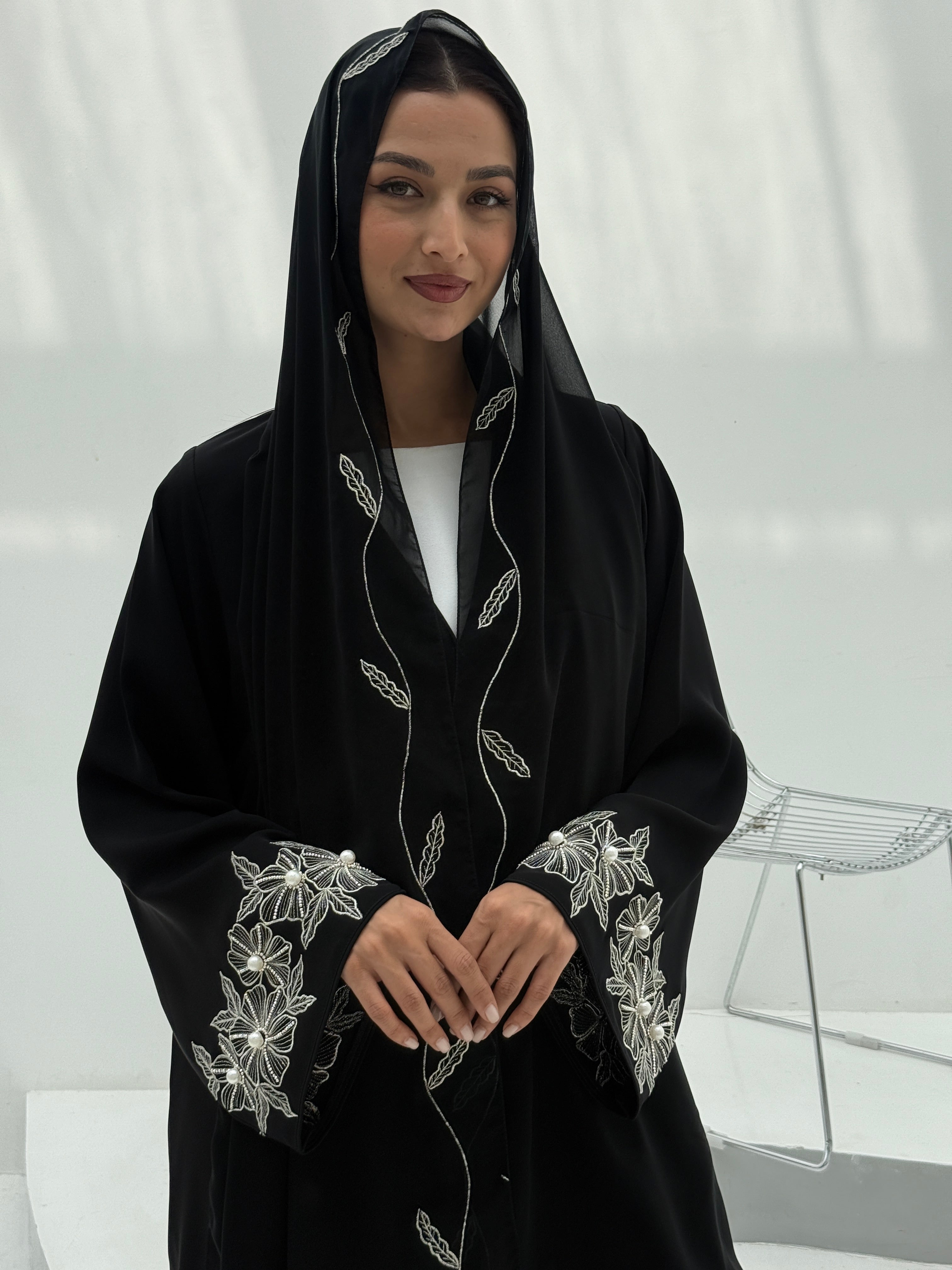 MAZNA ABAYA