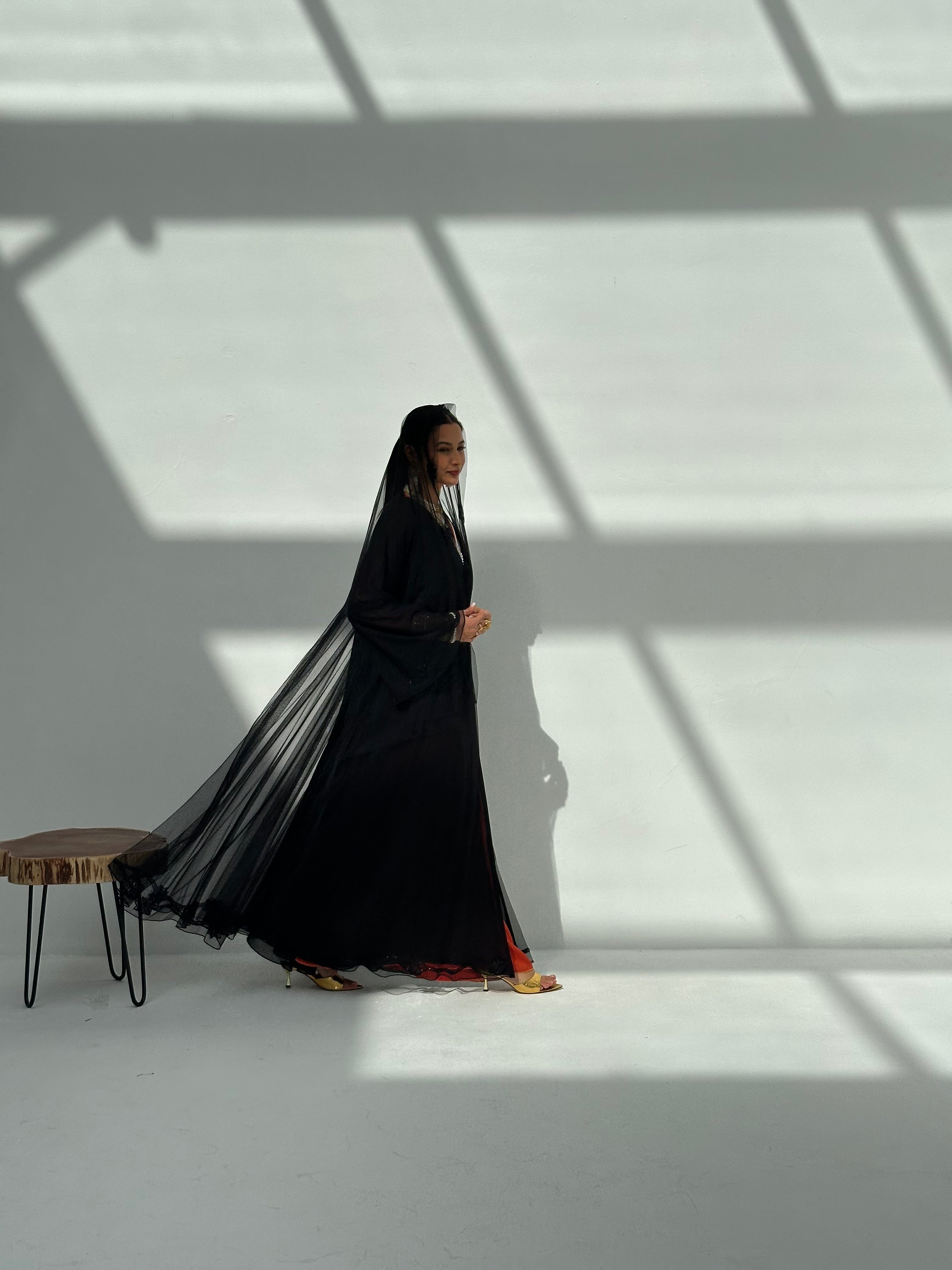 MARYAM ( Abaya with sheila )