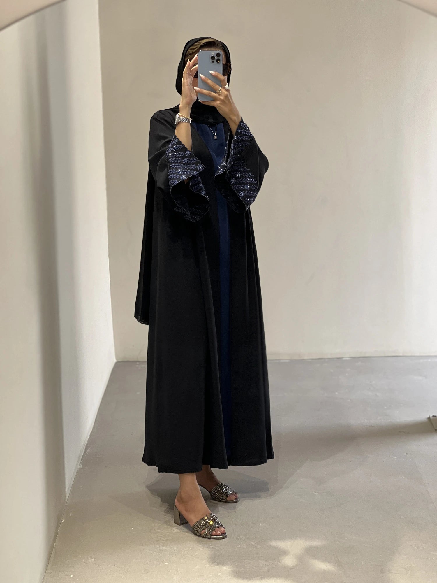 469 Abaya With Sheilla