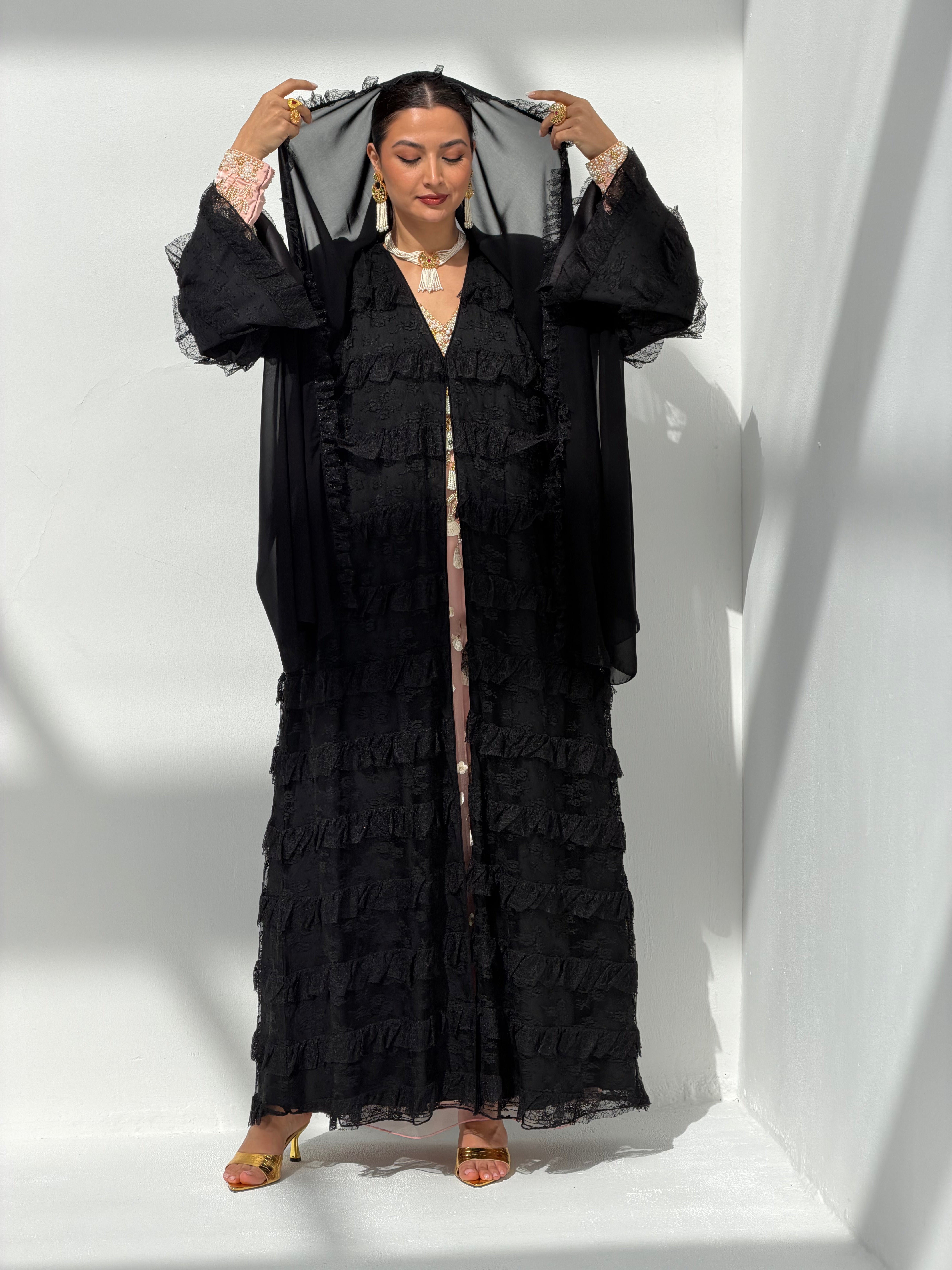 Tawoos ( Abaya with Sheila )