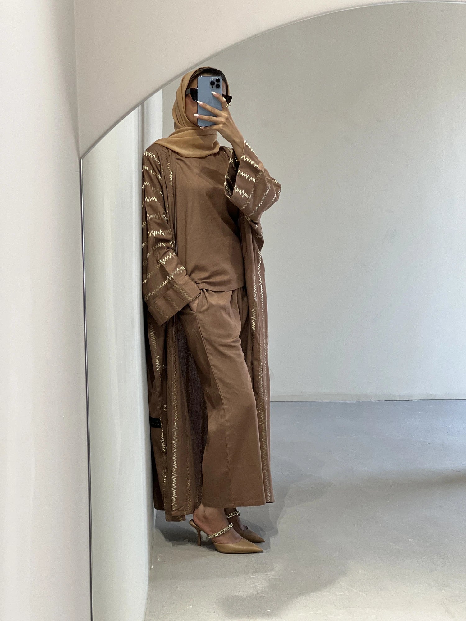 855 Abaya Full Set