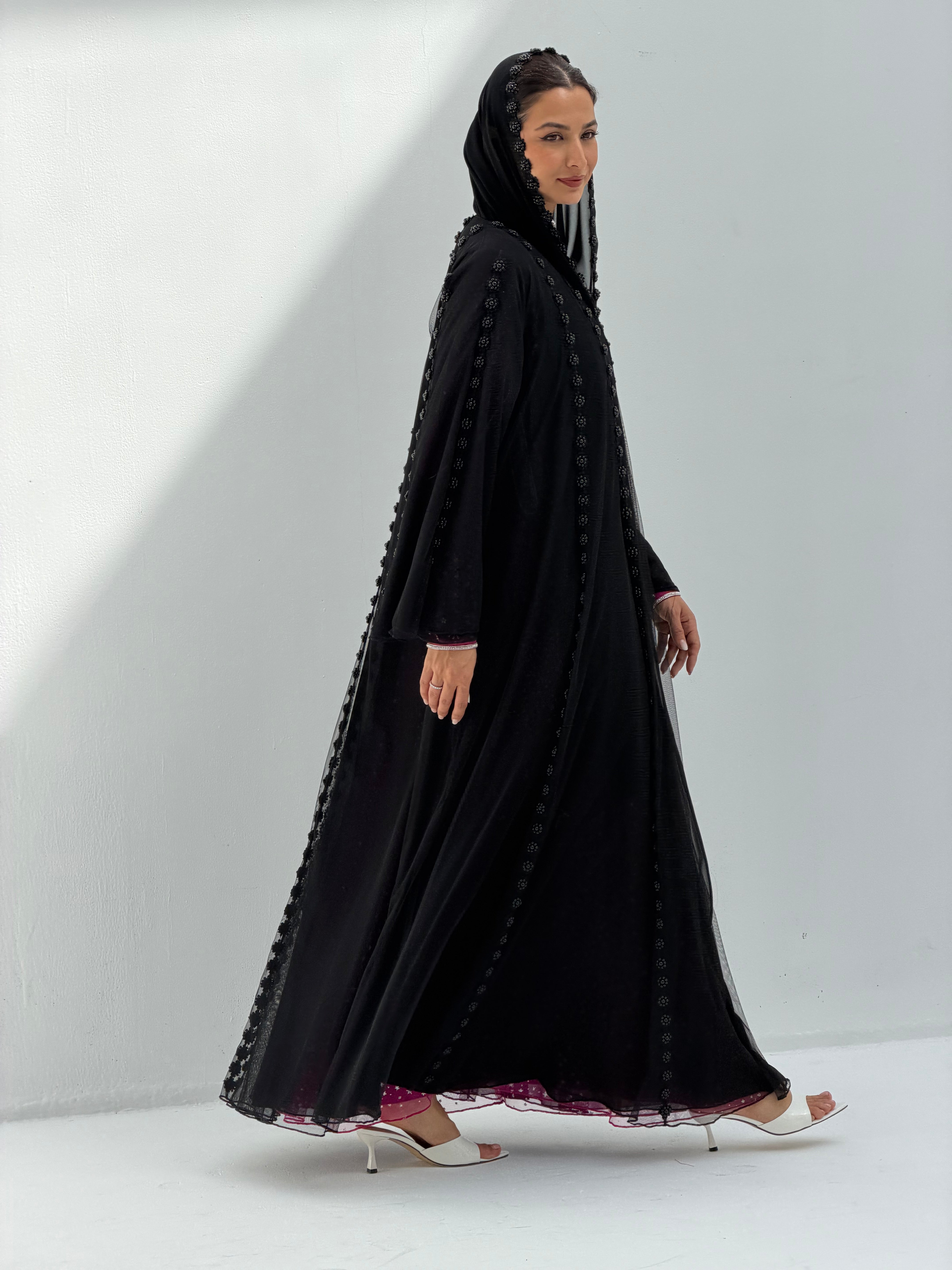 Ziba ( Abaya with sheila )