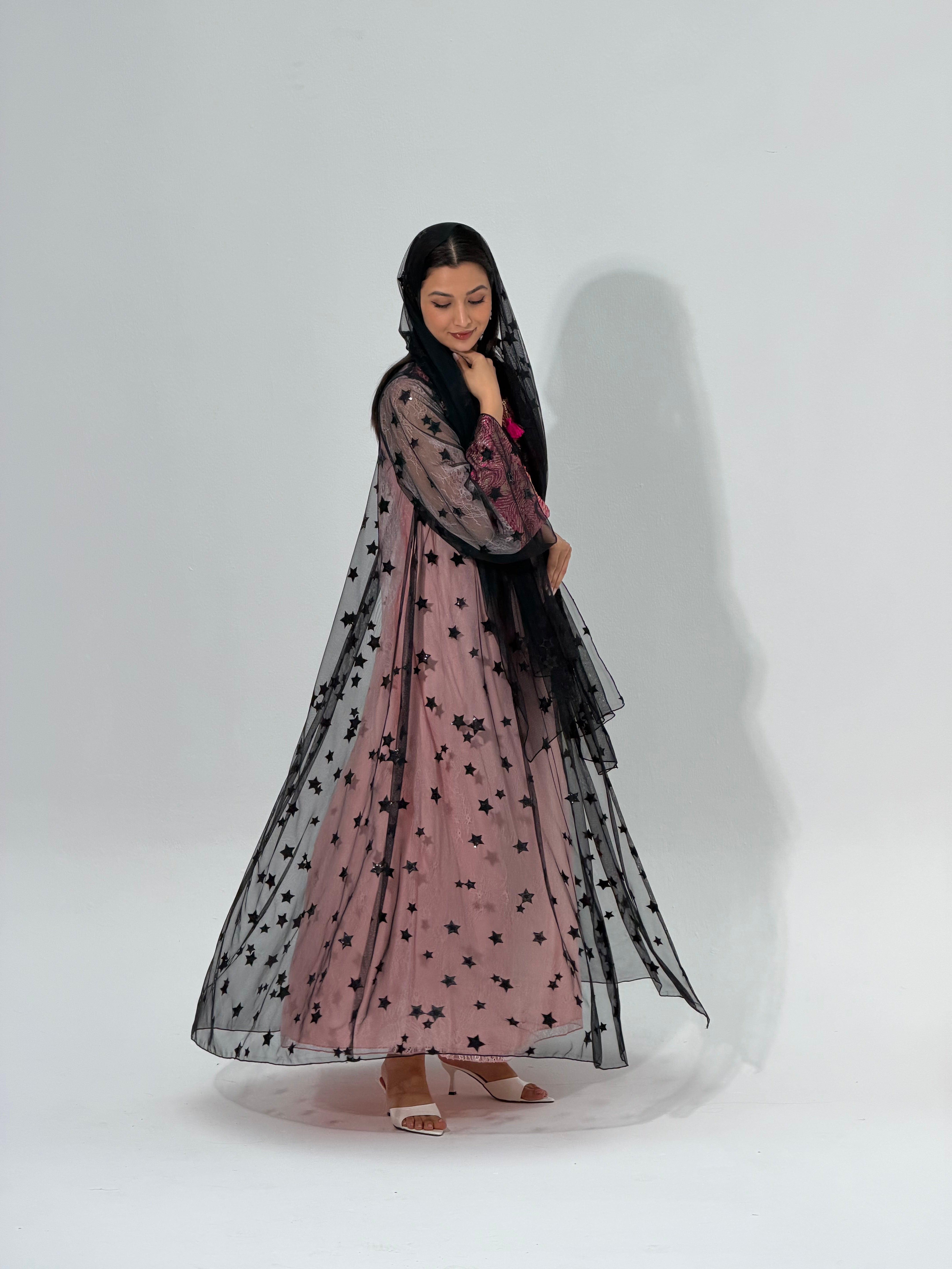 Sukara ( Abaya with sheila )