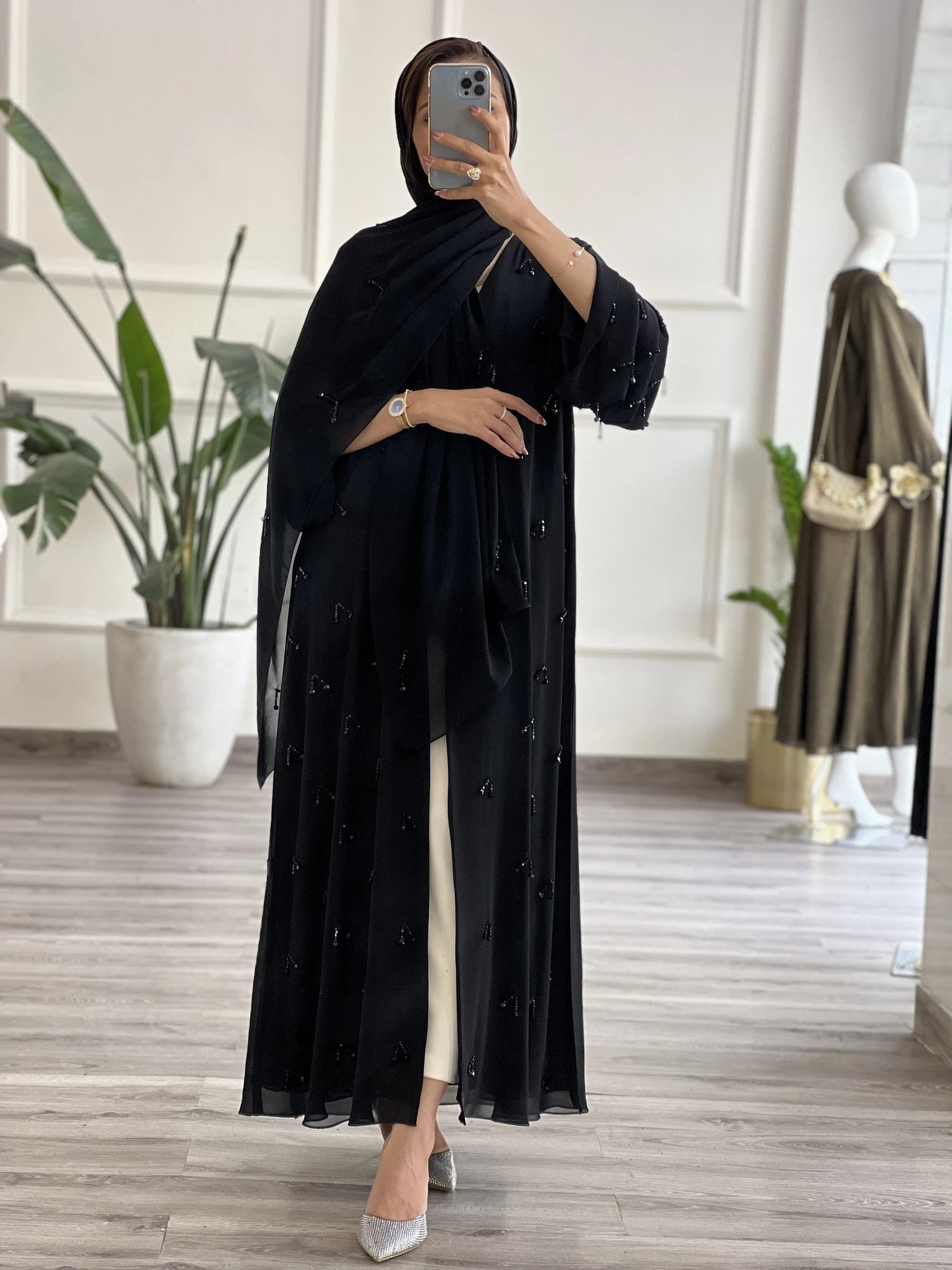 505 - Contessa Collection