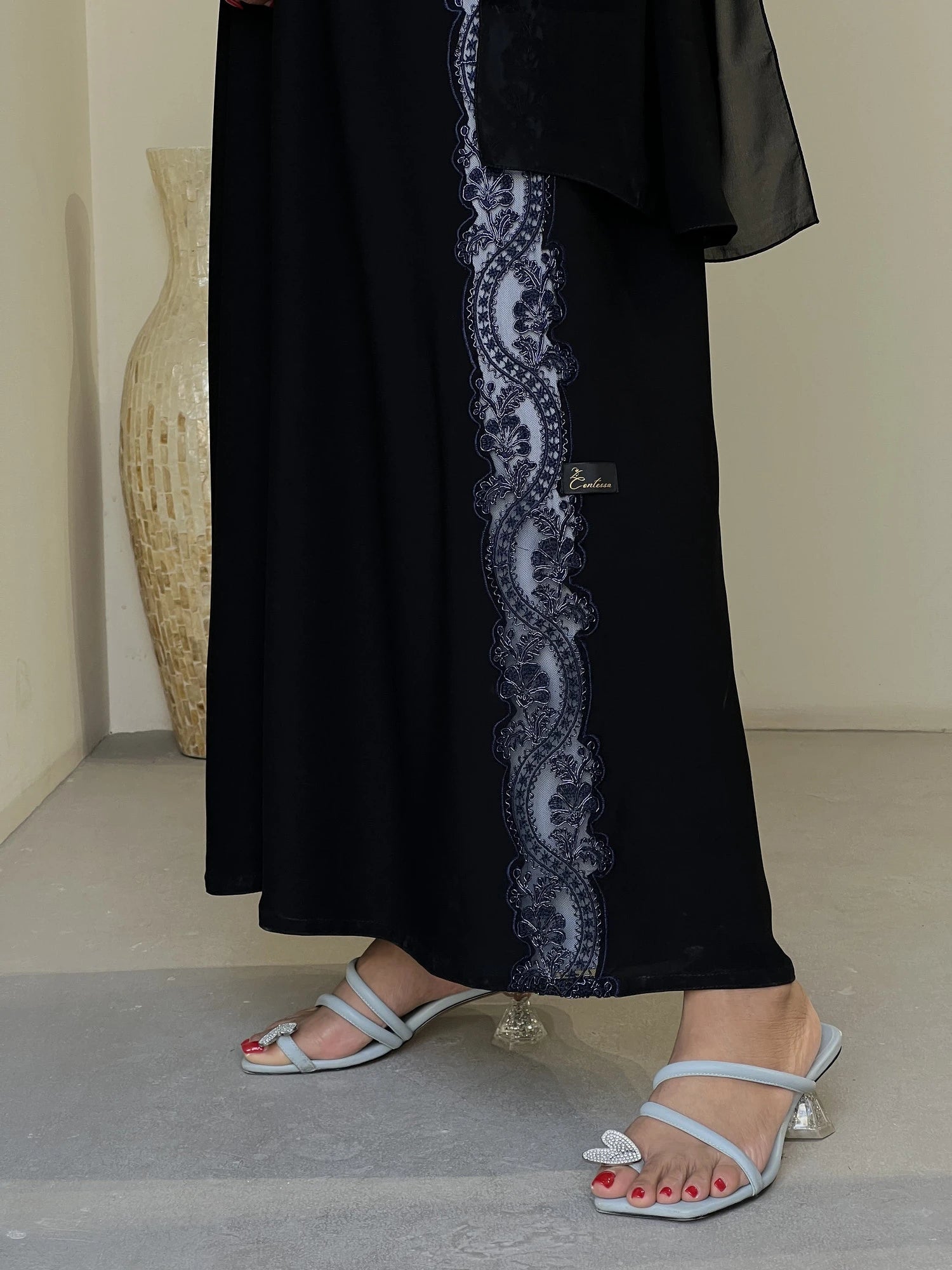 524 - Contessa Collection