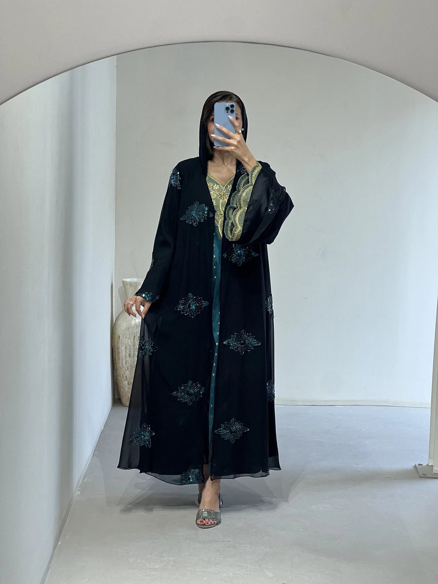 544 - Contessa Collection