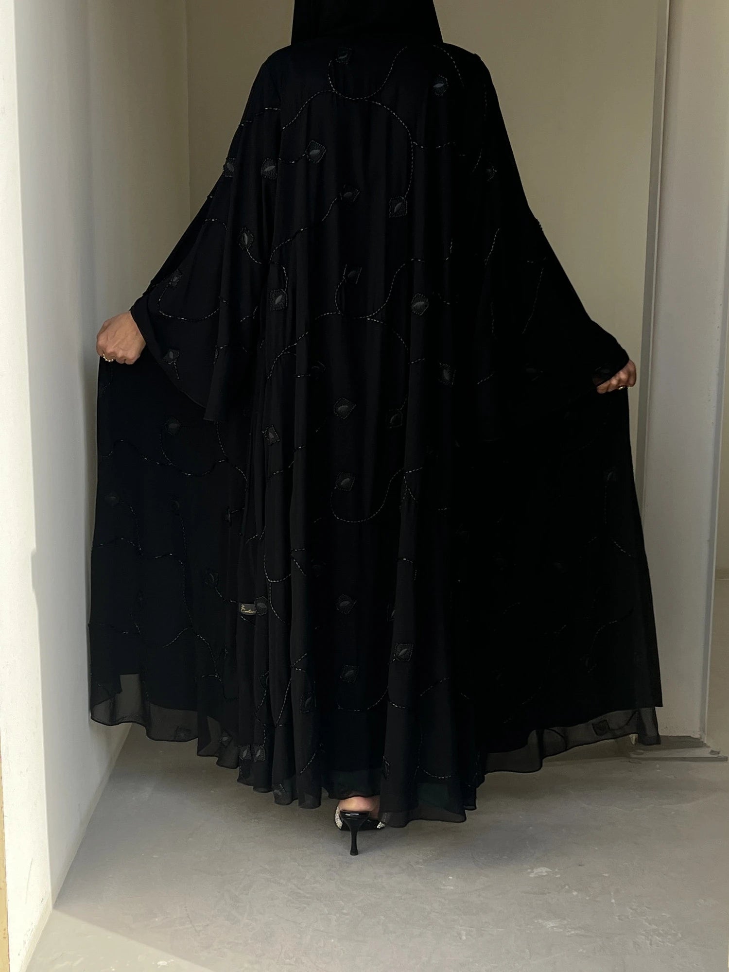 546 - Contessa Collection