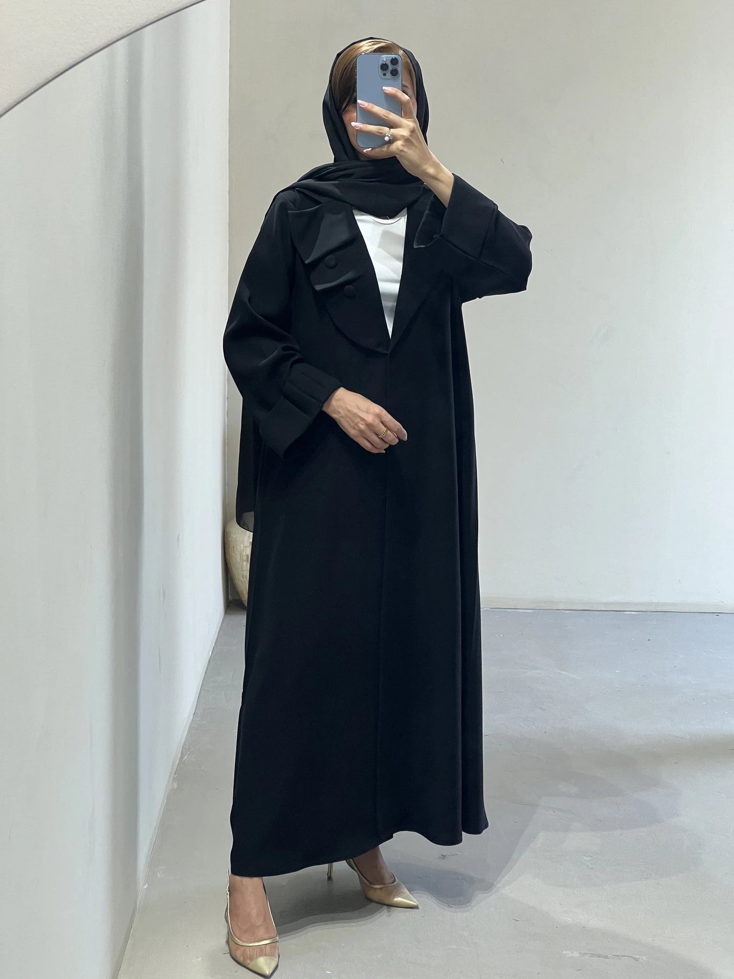 551 Abaya with Sheilla - Contessa Collection