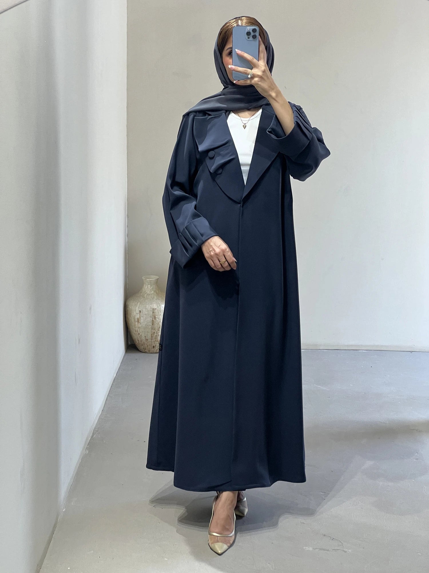 551 Abaya with Sheilla - Contessa Collection