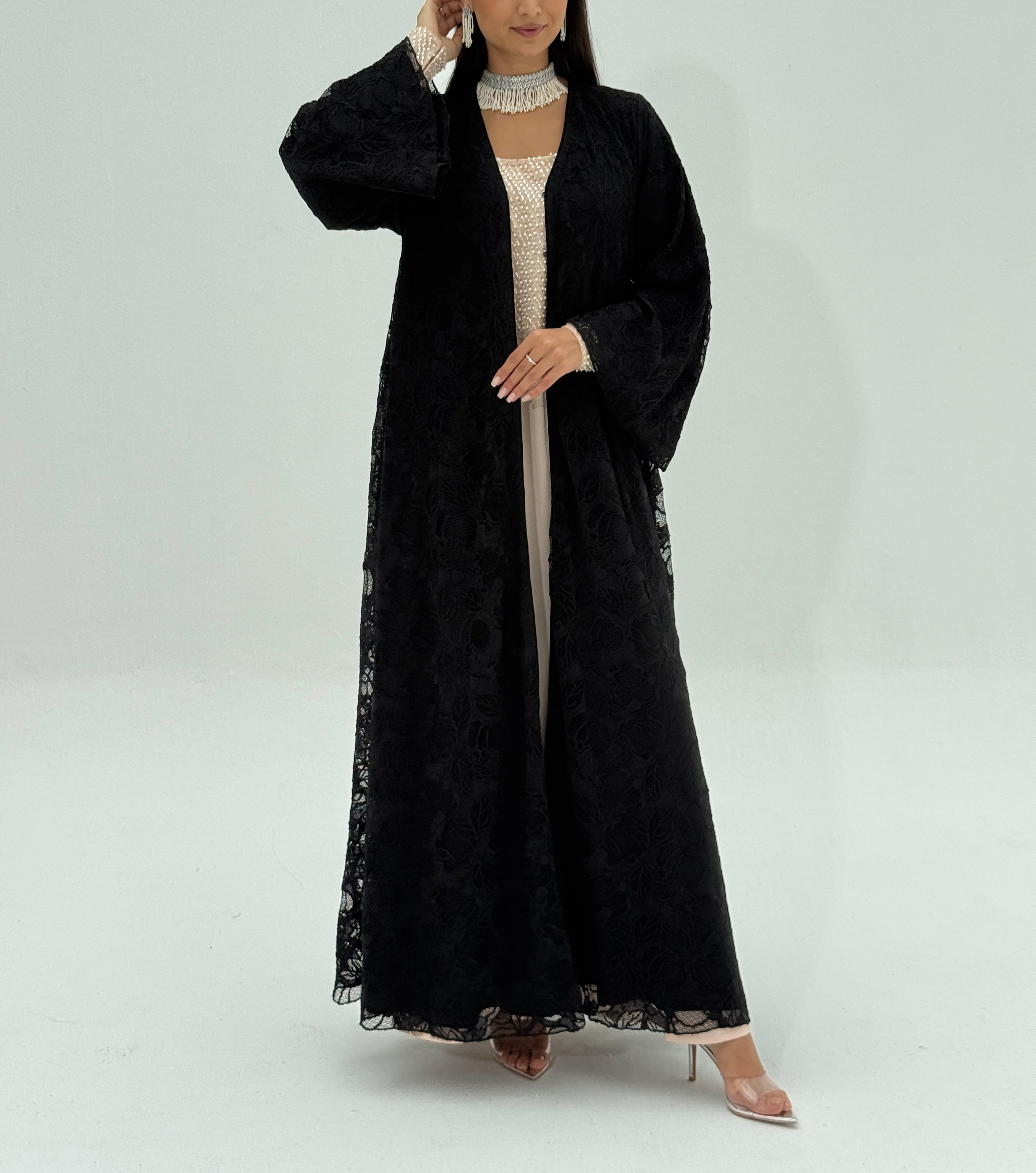 Hooriya ( Abaya with sheila )