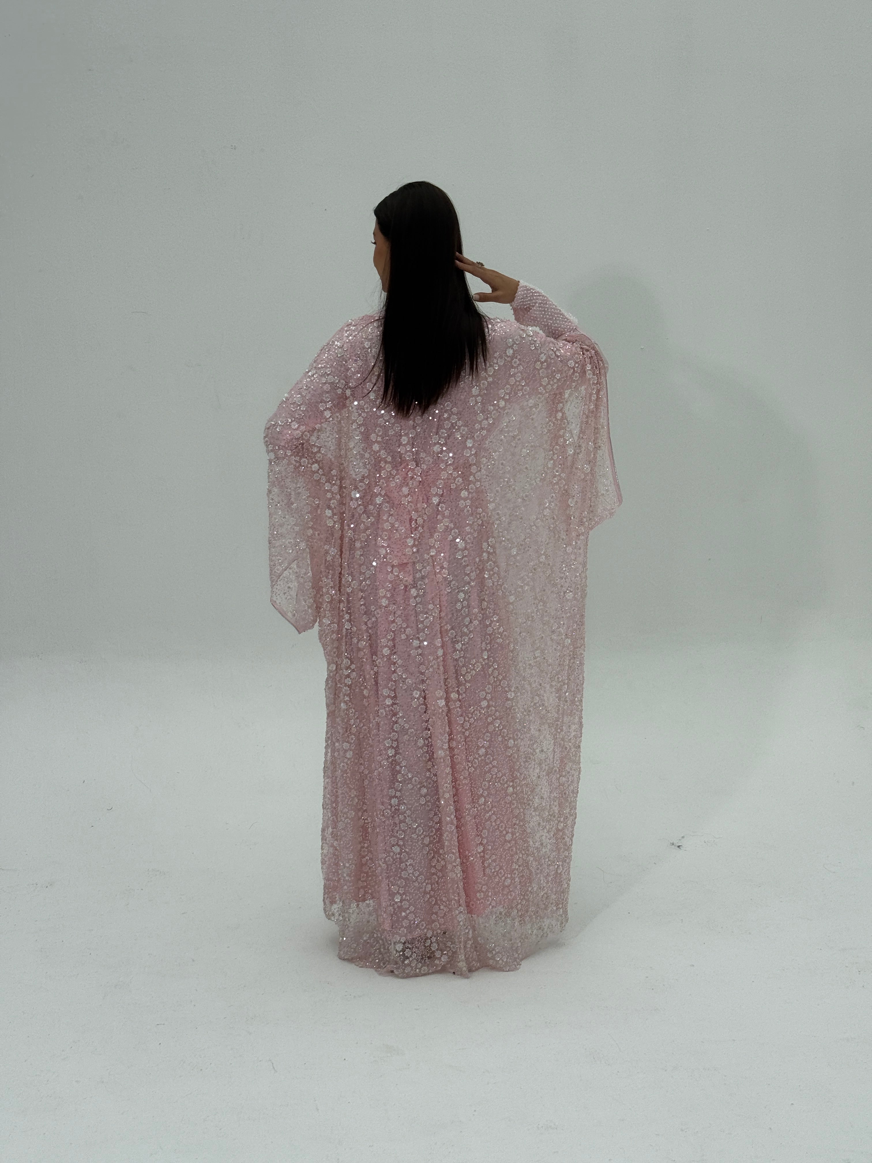 Layaly  Emarati Thob /ثوب اماراتي