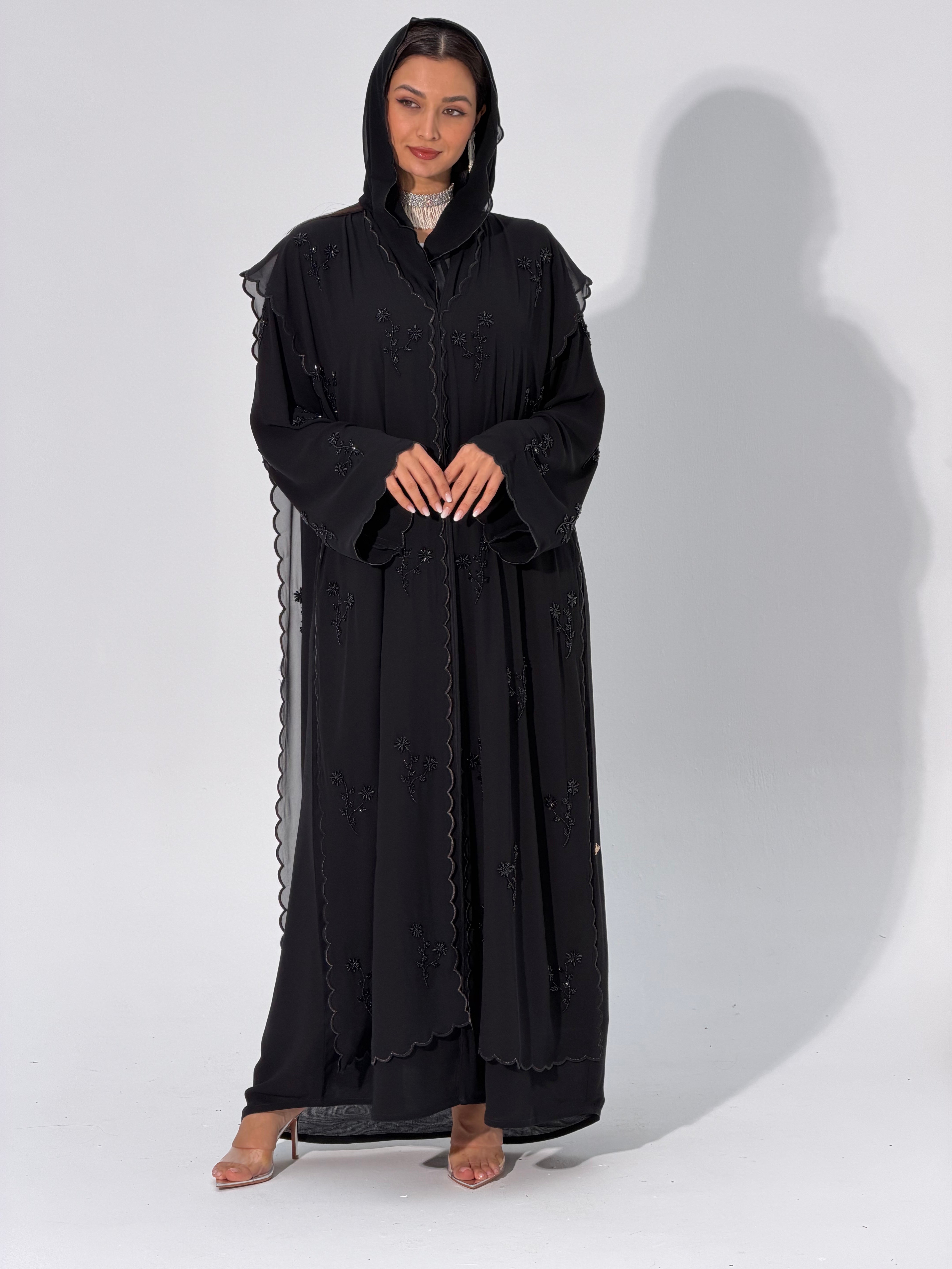 Soozi ( Abaya with sheila )