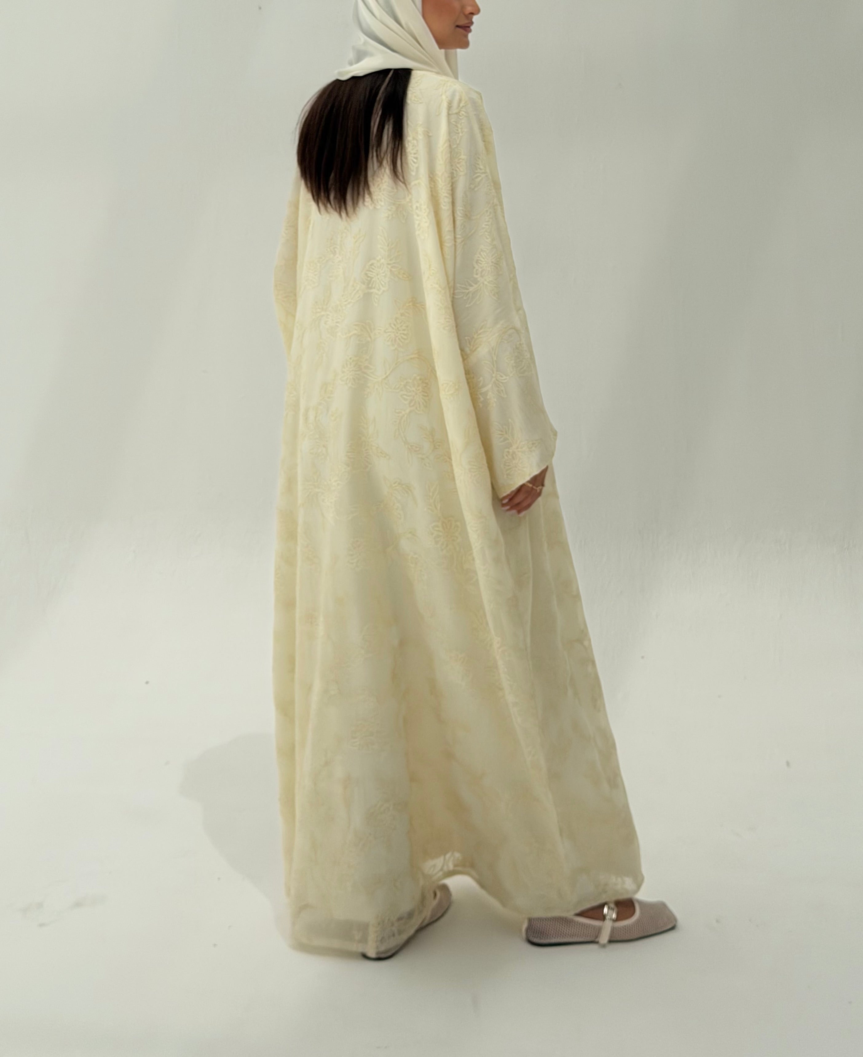 Refal ( bisht Abaya with Sheila )