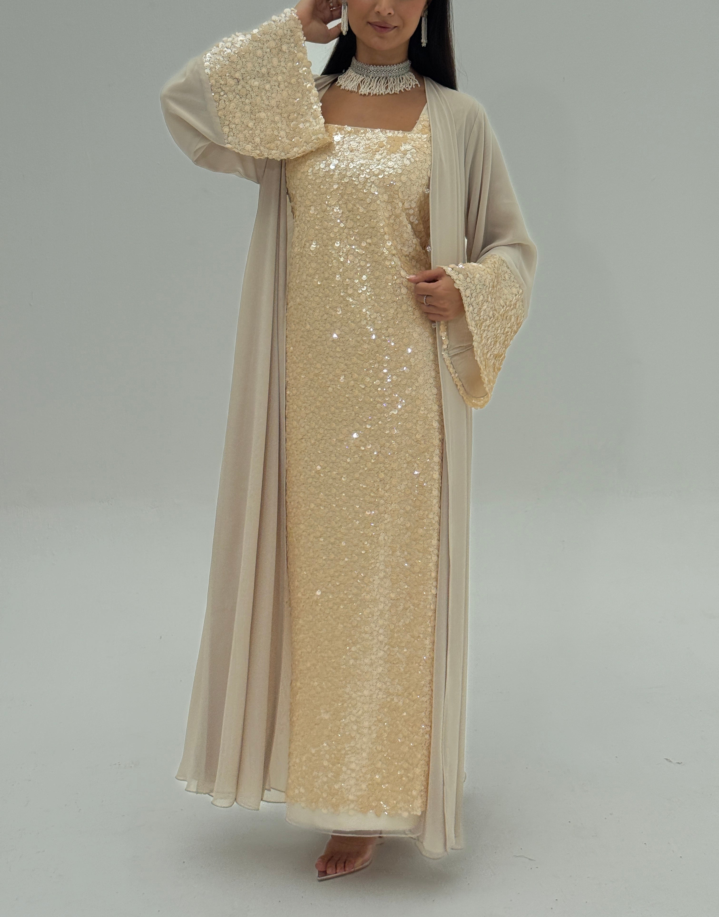 Miar ( Abaya with dress & sheila )