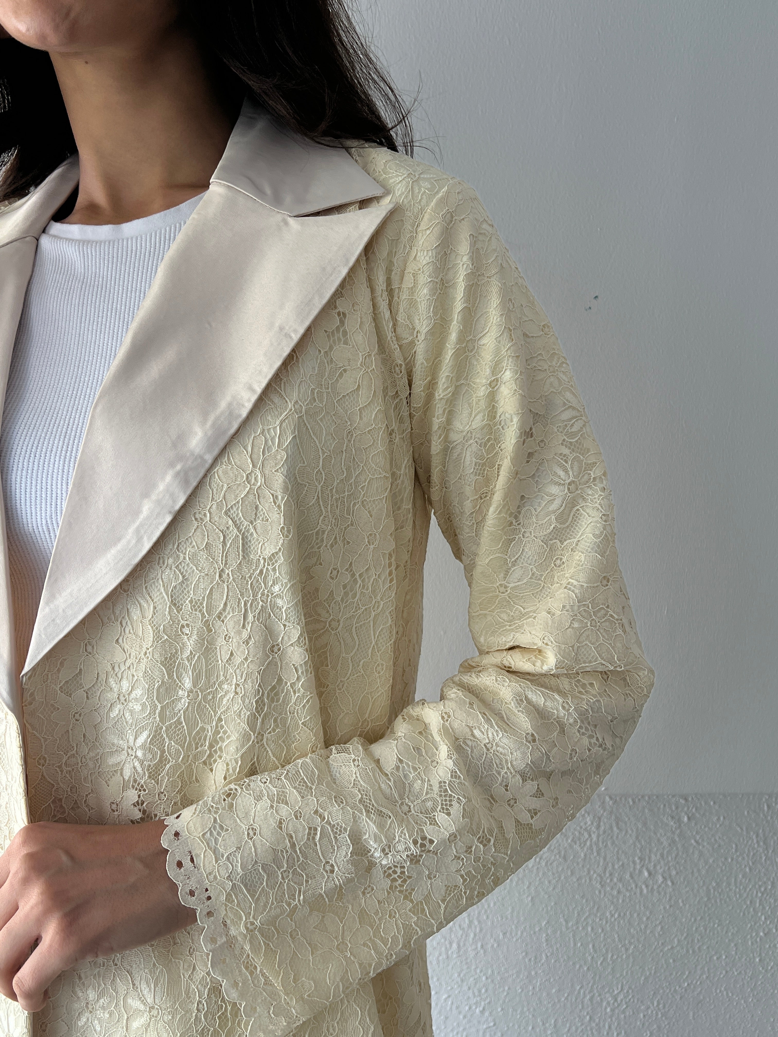 582 Blazer & Skirt