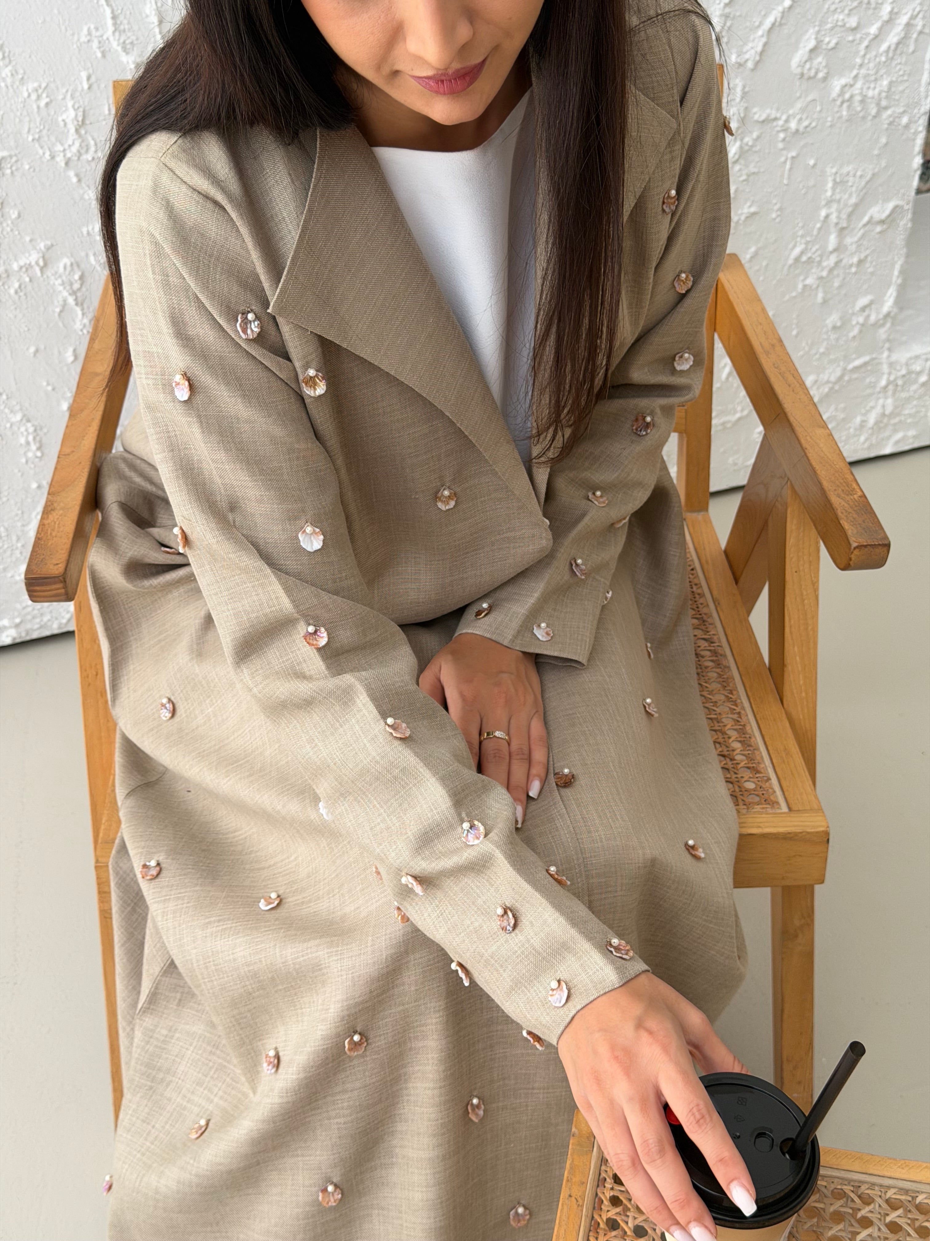 Pearla ( Abaya with Sheila )