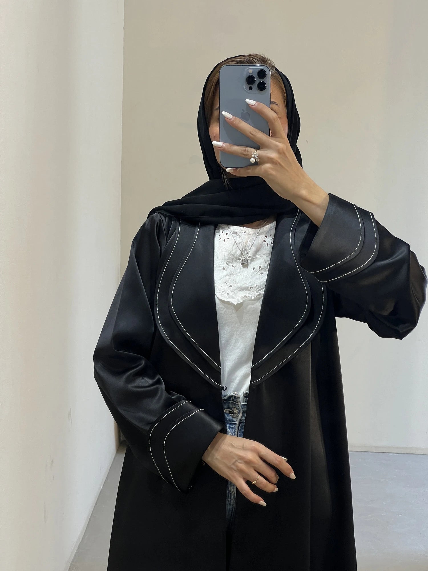 549 Abaya with Sheilla