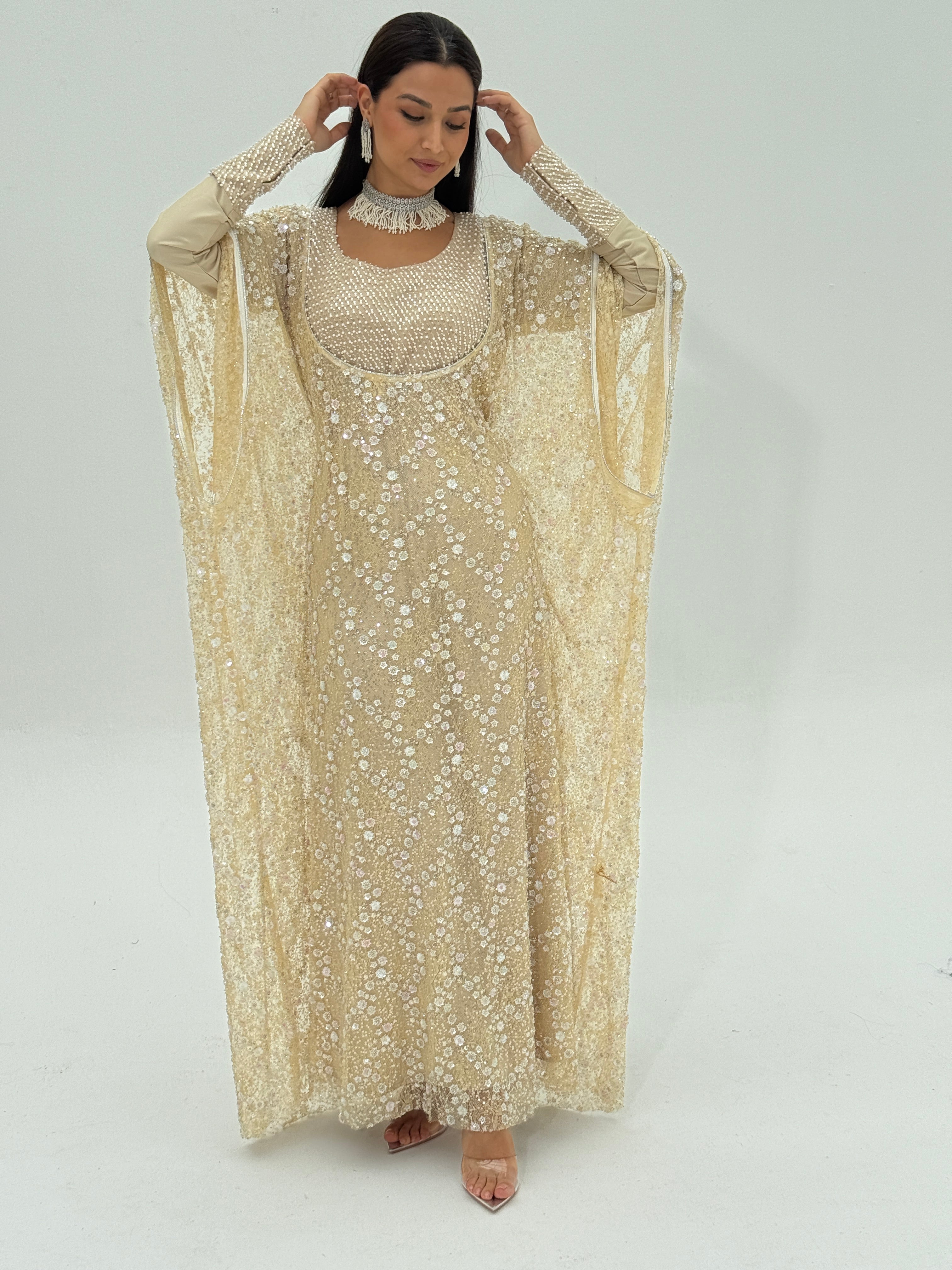 Layaly  Emarati Thob /ثوب اماراتي