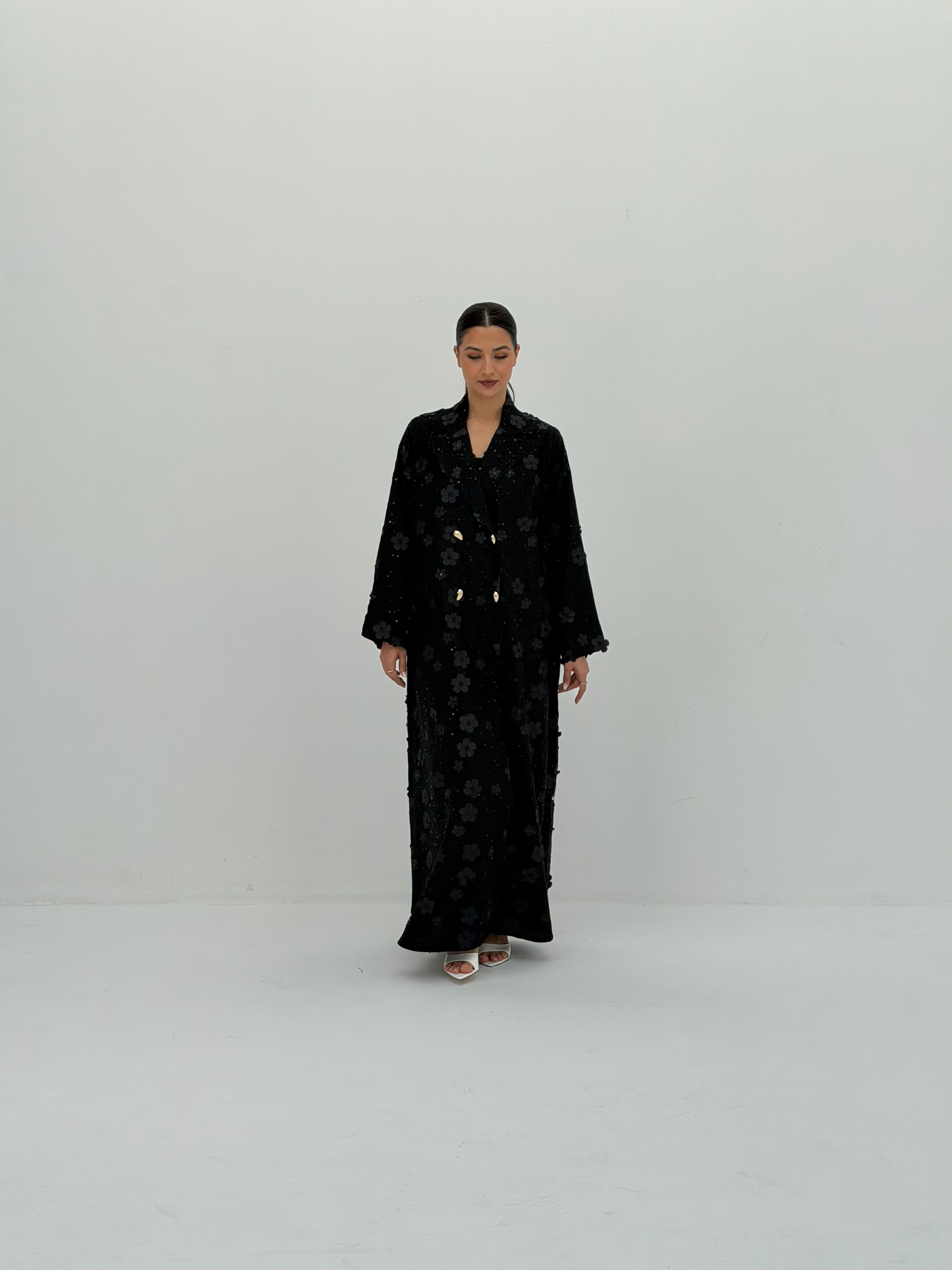 Carnation ( Abaya with sheila )