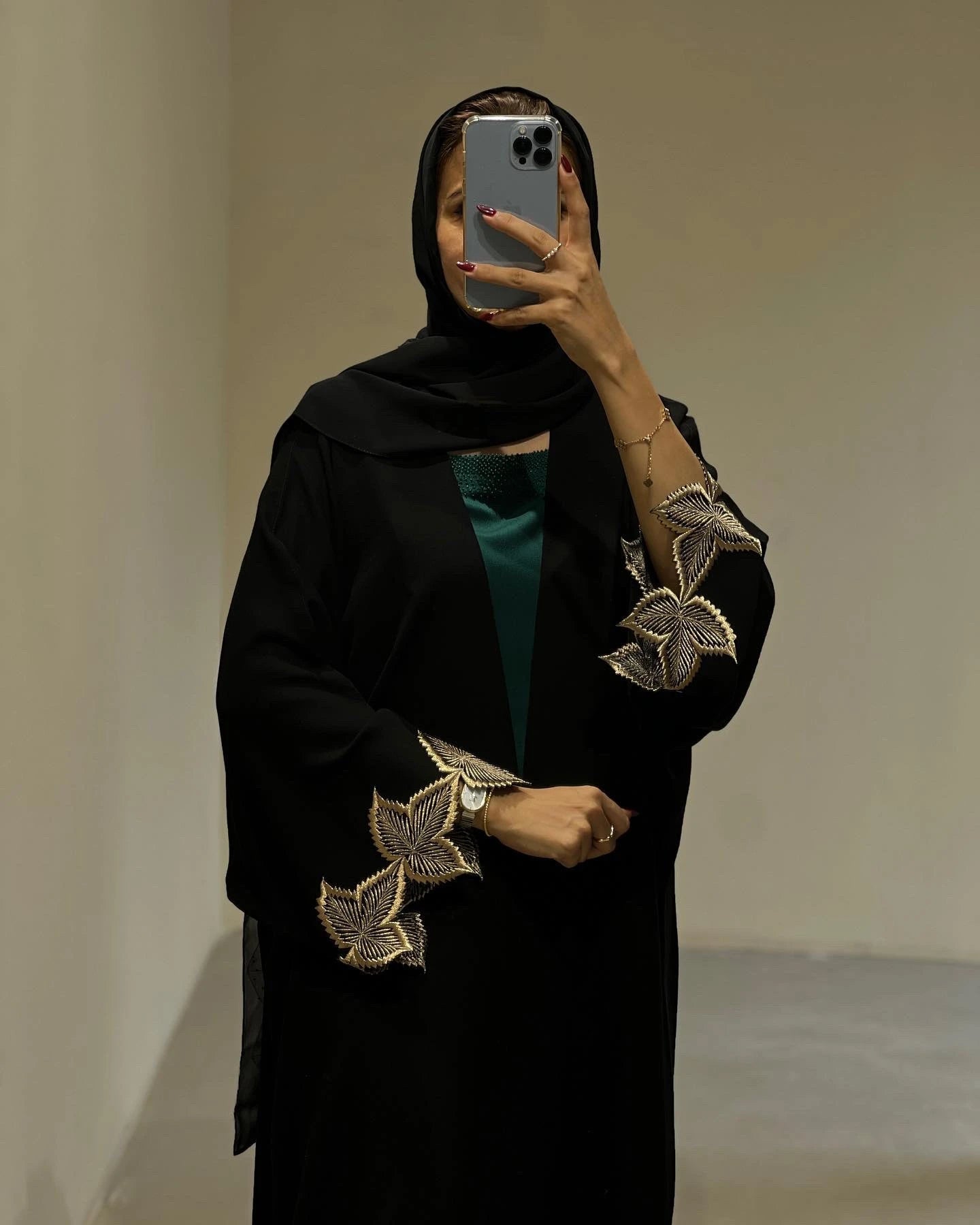 397 Abaya