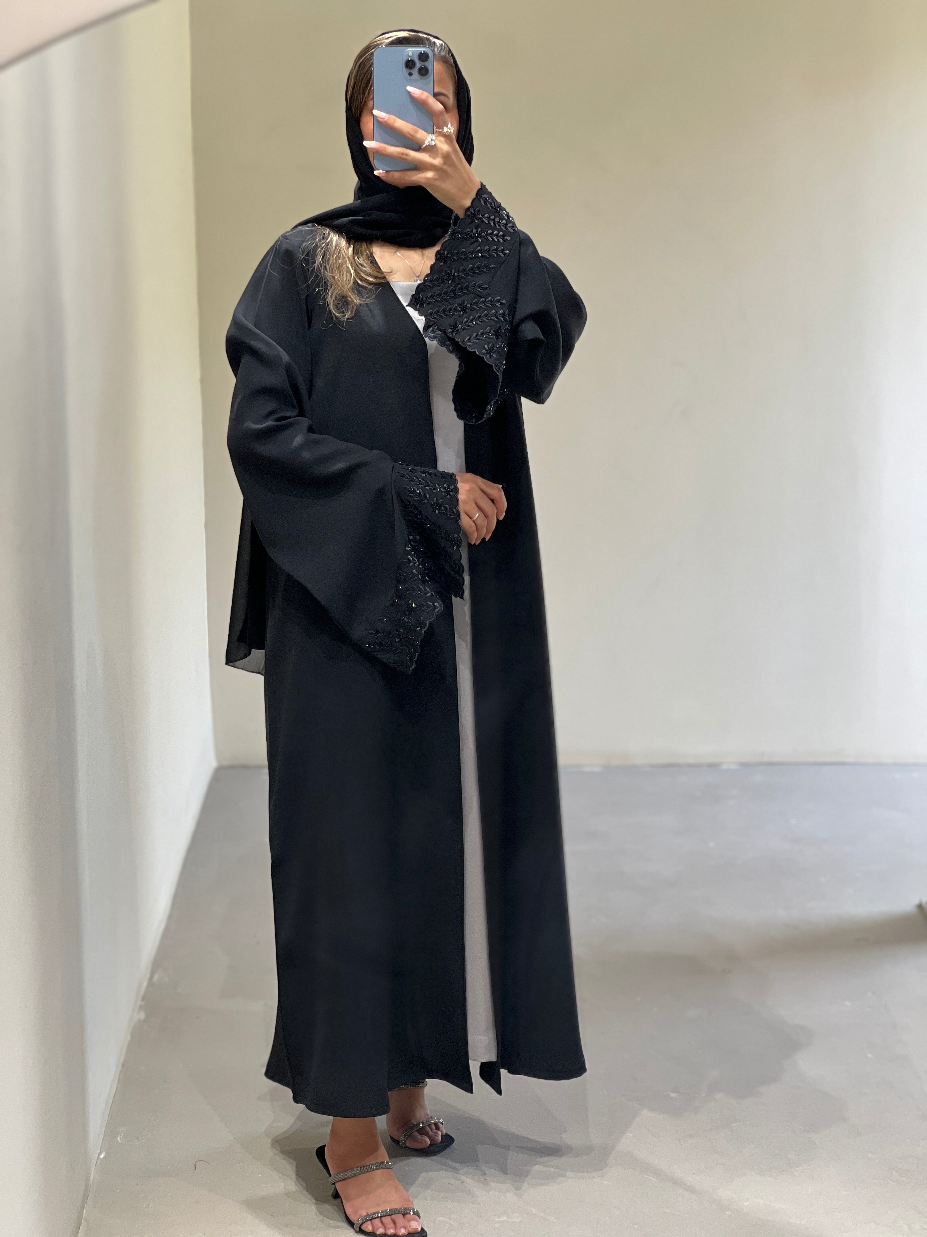 469 Abaya With Sheilla
