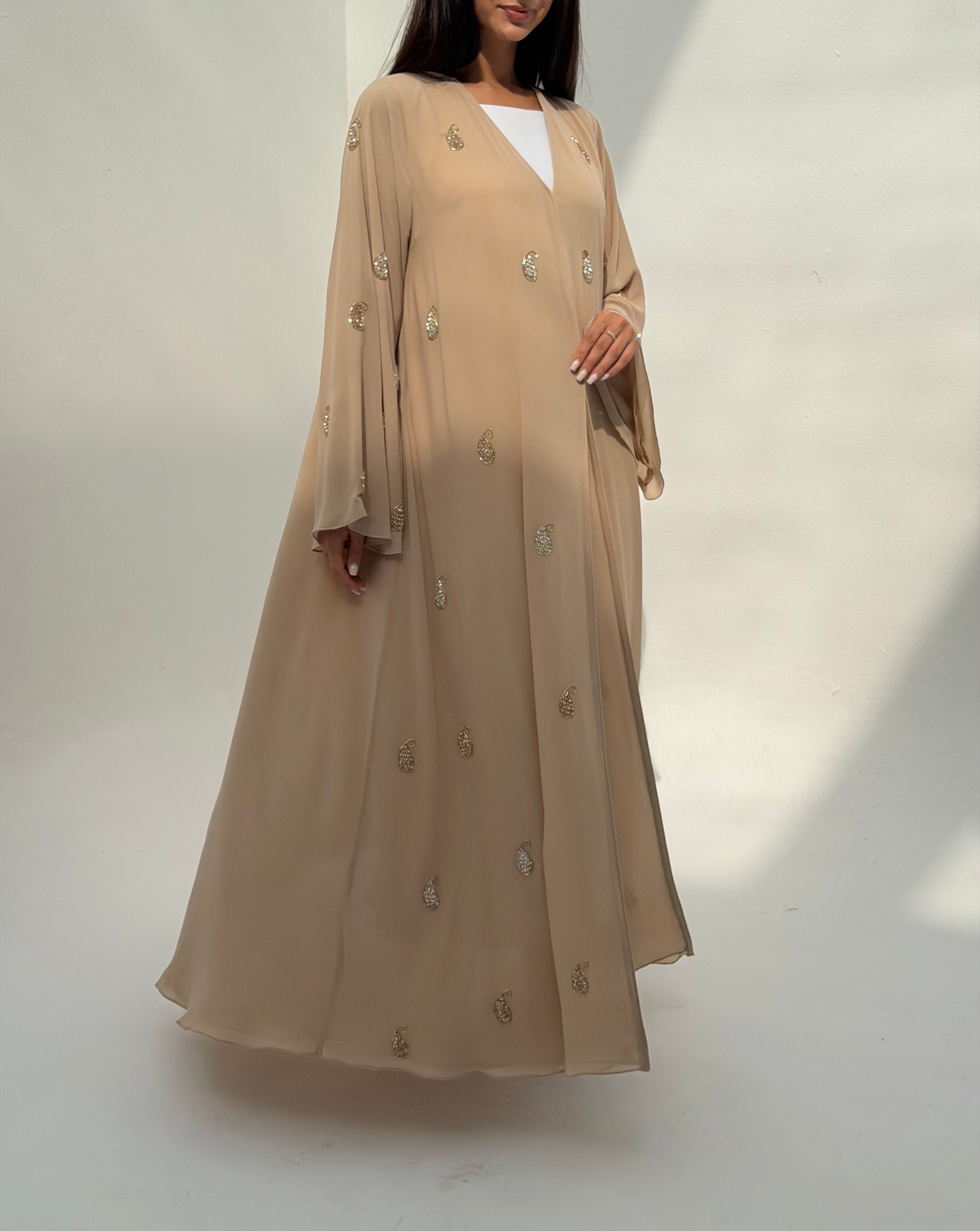 Paisley ( Abaya with Sheila )