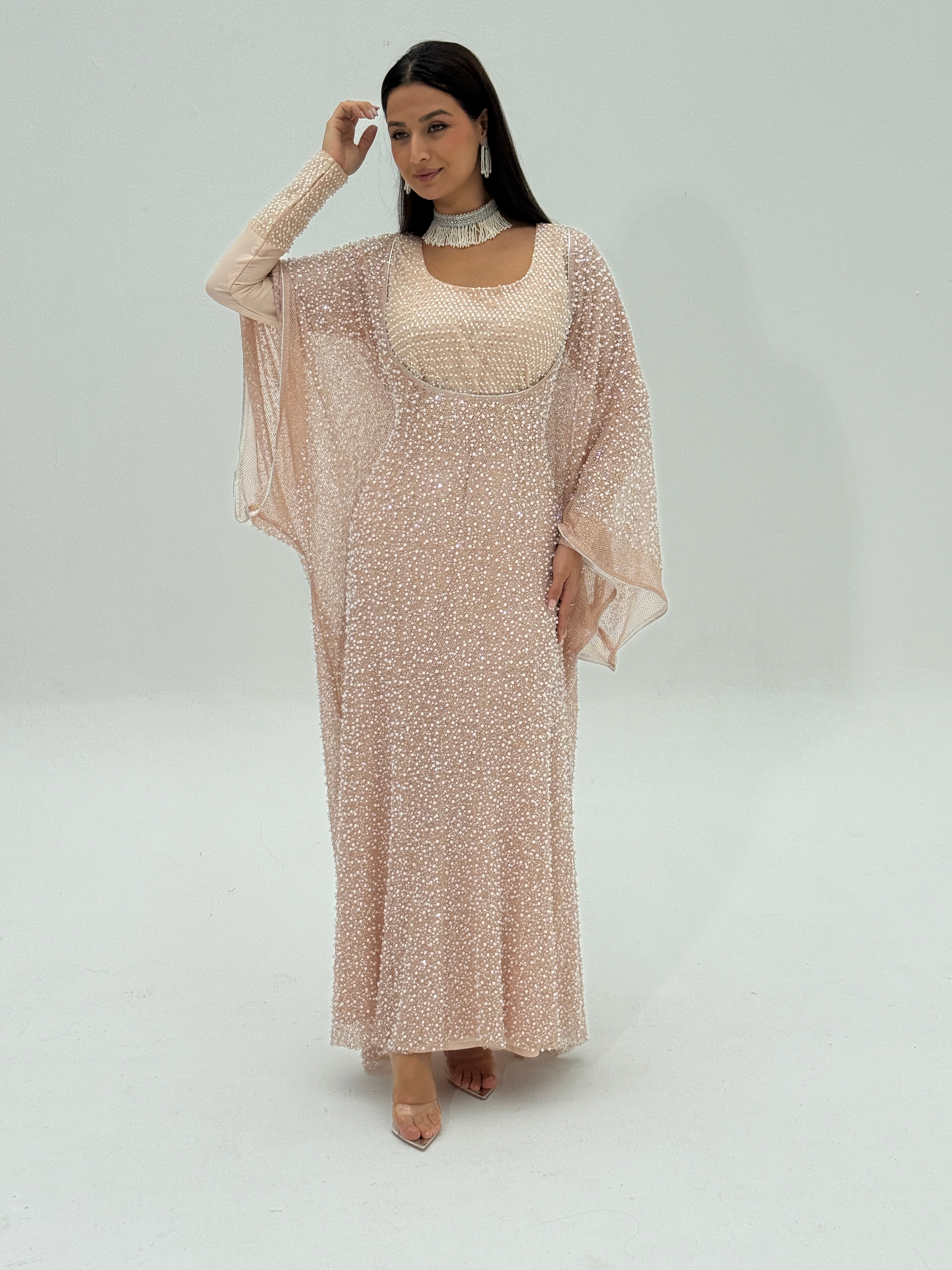 Sukoon  ( Emarati Thob) ثوب الاماراتي