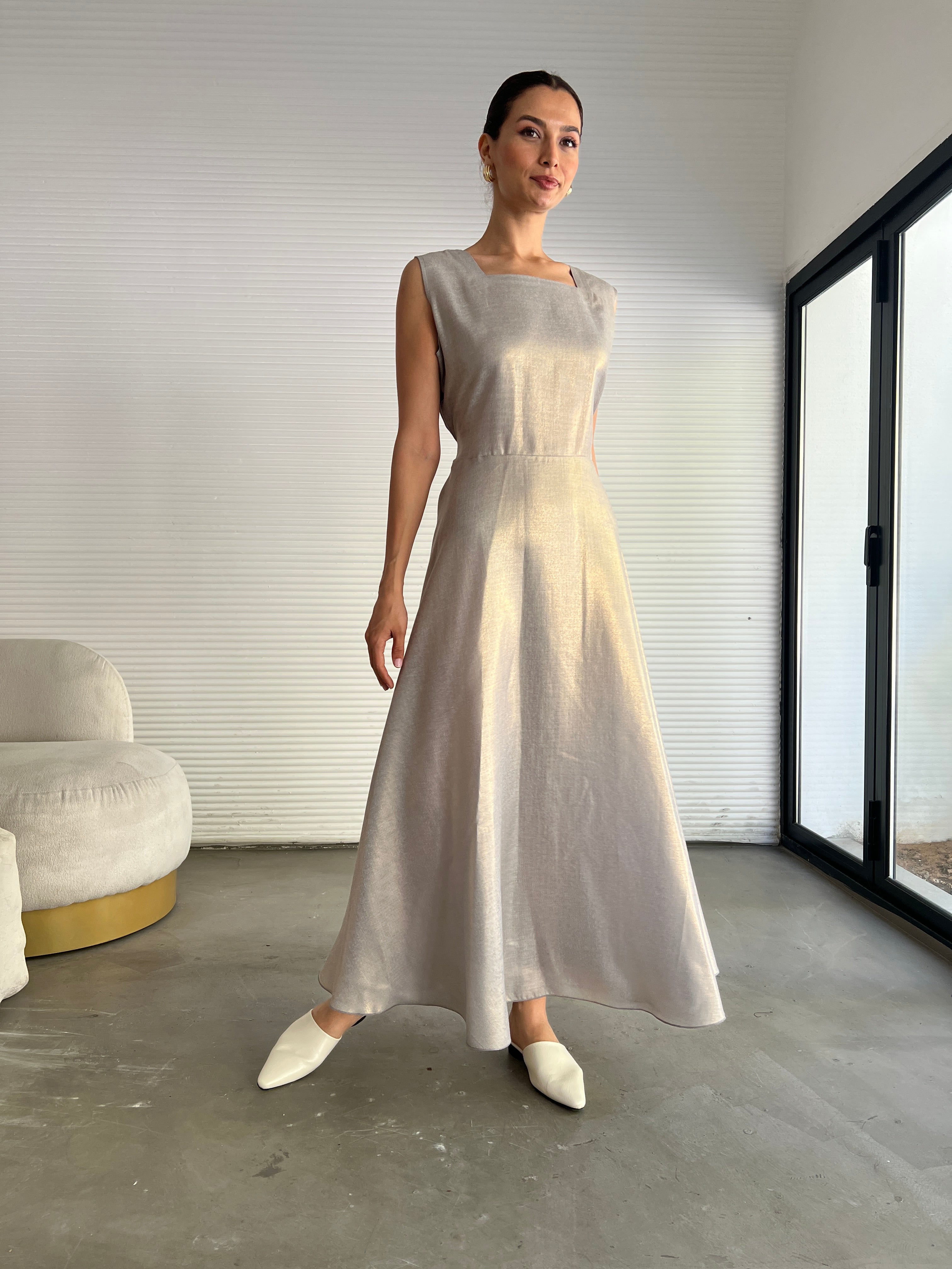 586 Dress & Blouse