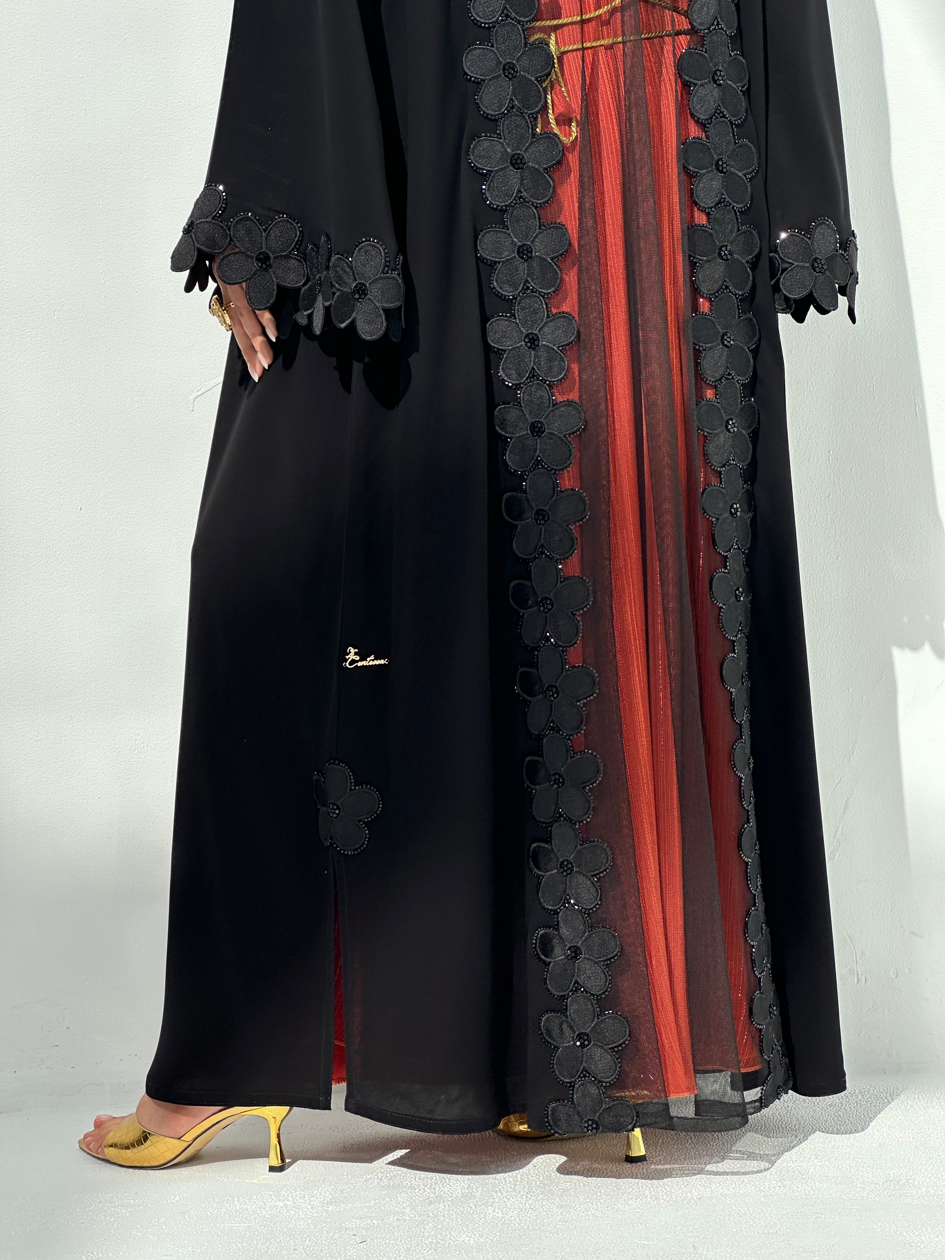Warda ( Abaya with sheila )